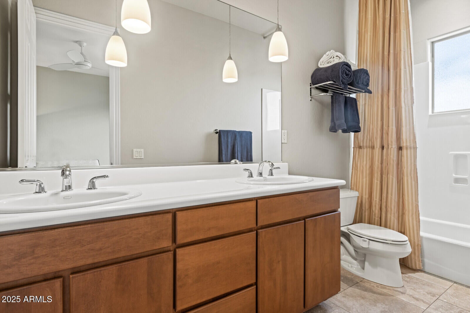 ESTATES AT CAVE CREEK - Residential