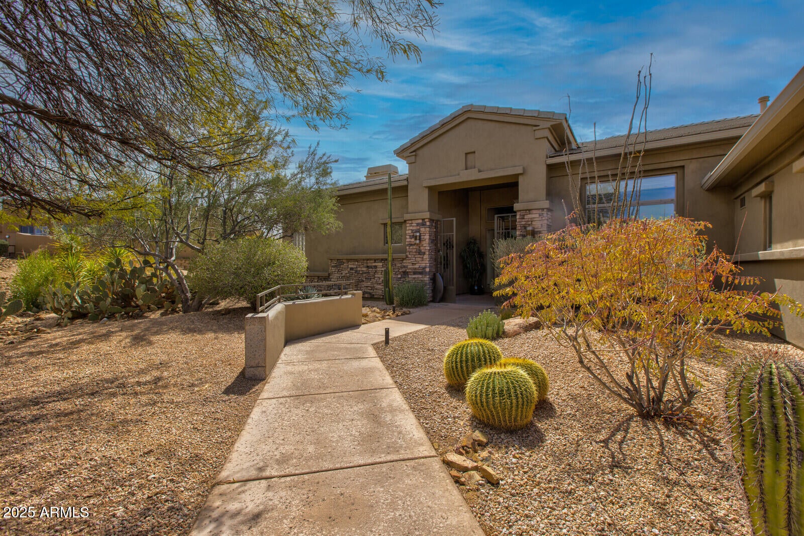 ESTATES AT CAVE CREEK - Residential