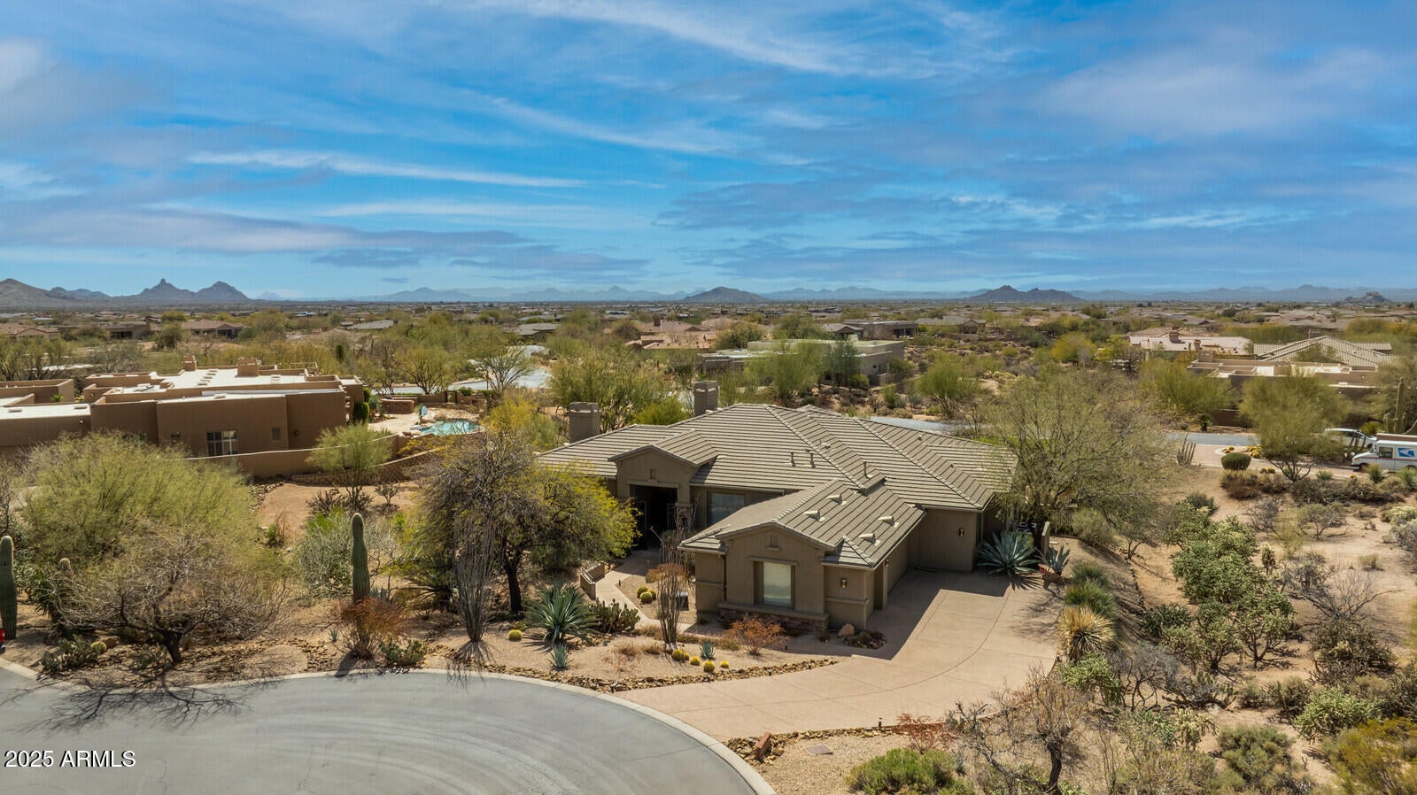 ESTATES AT CAVE CREEK - Residential