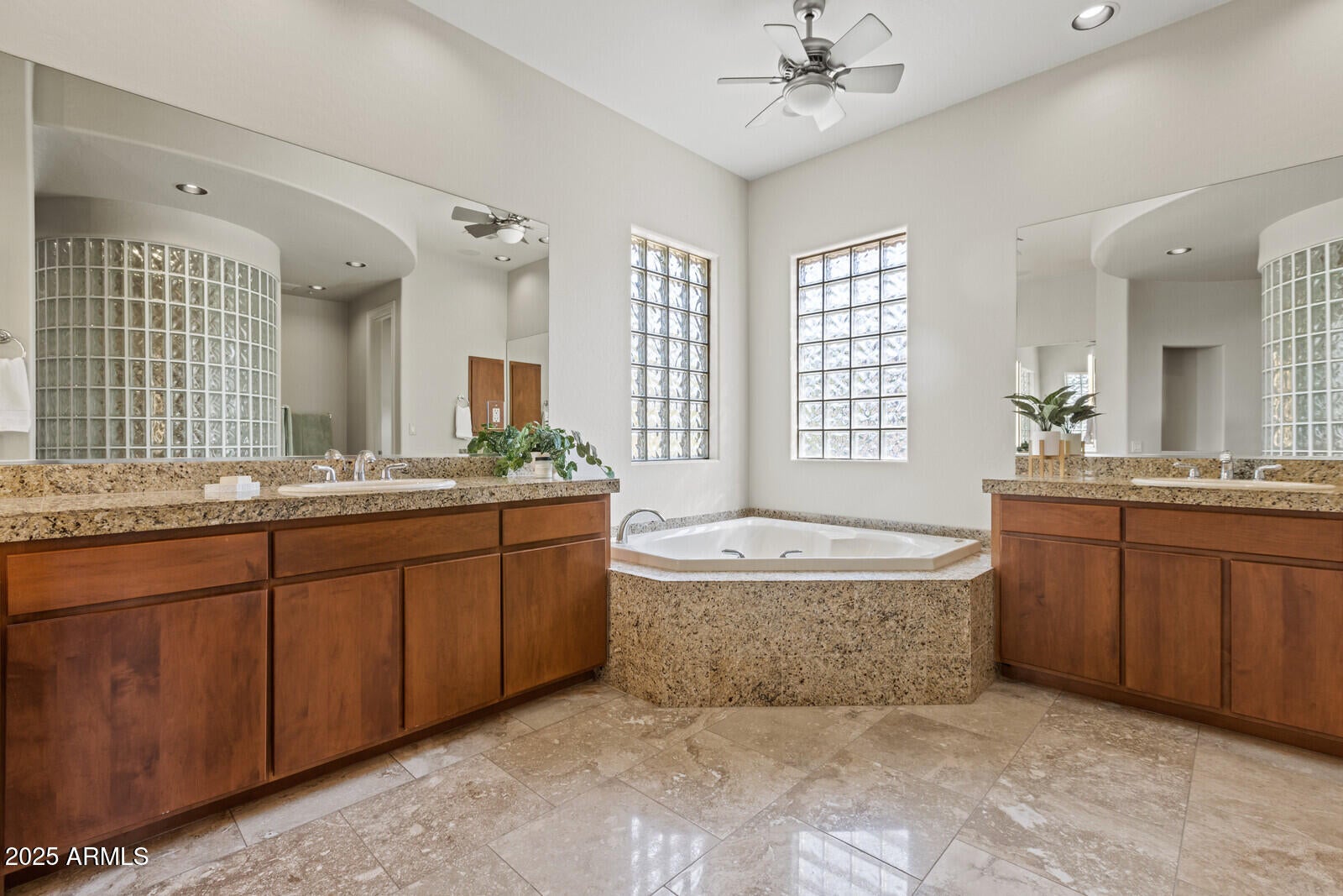 ESTATES AT CAVE CREEK - Residential