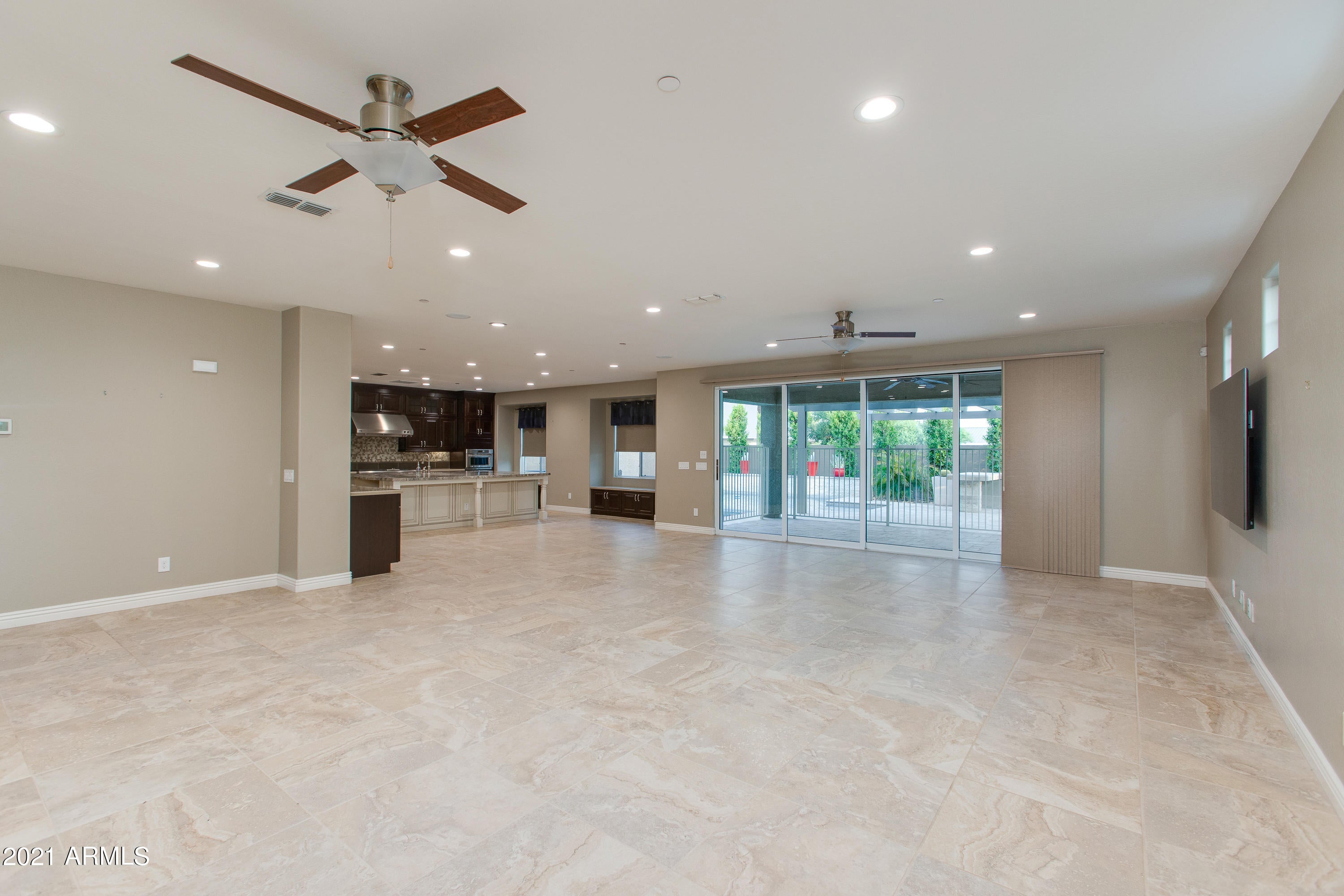 MADISON VISTAS - Residential