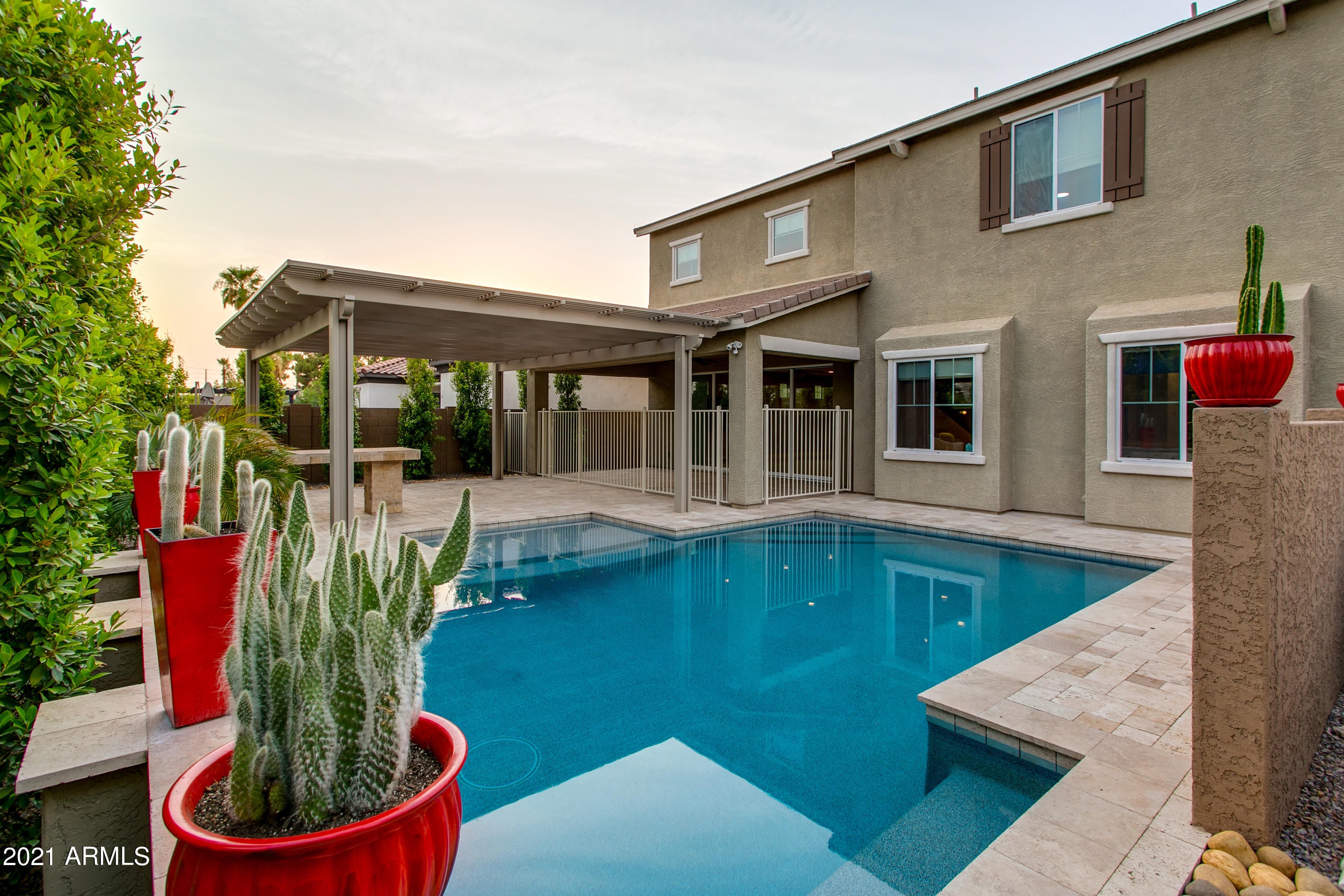 MADISON VISTAS - Residential