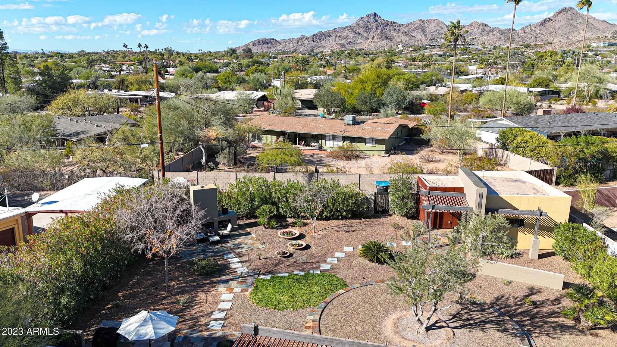 MARION ESTATES - Residential