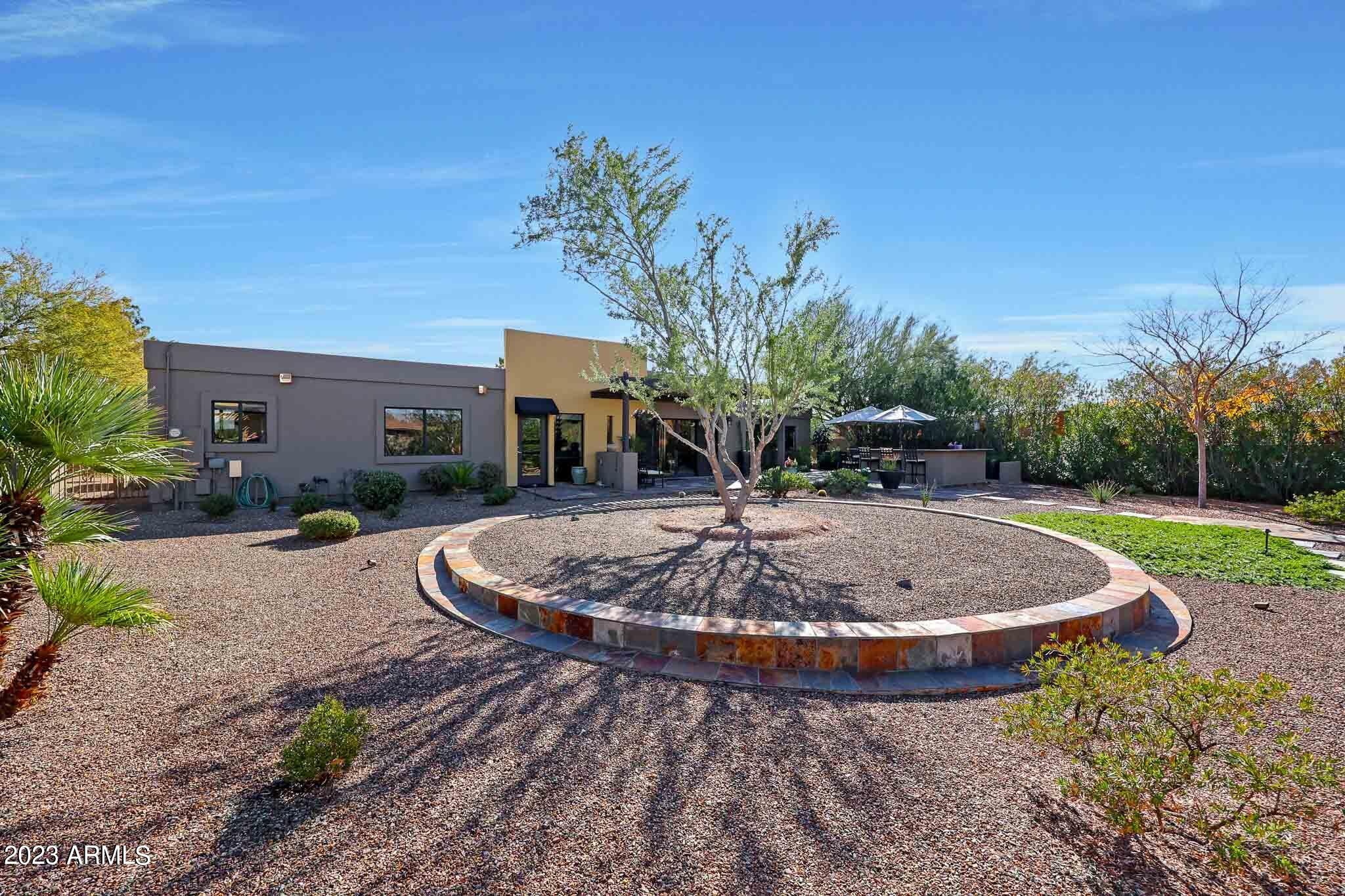 MARION ESTATES - Residential