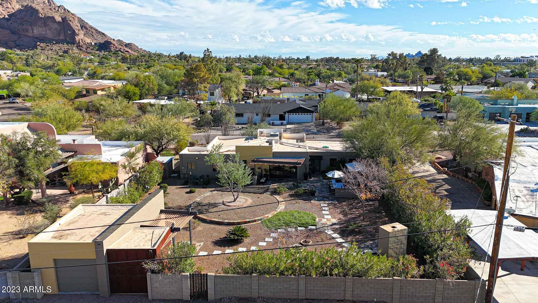 MARION ESTATES - Residential