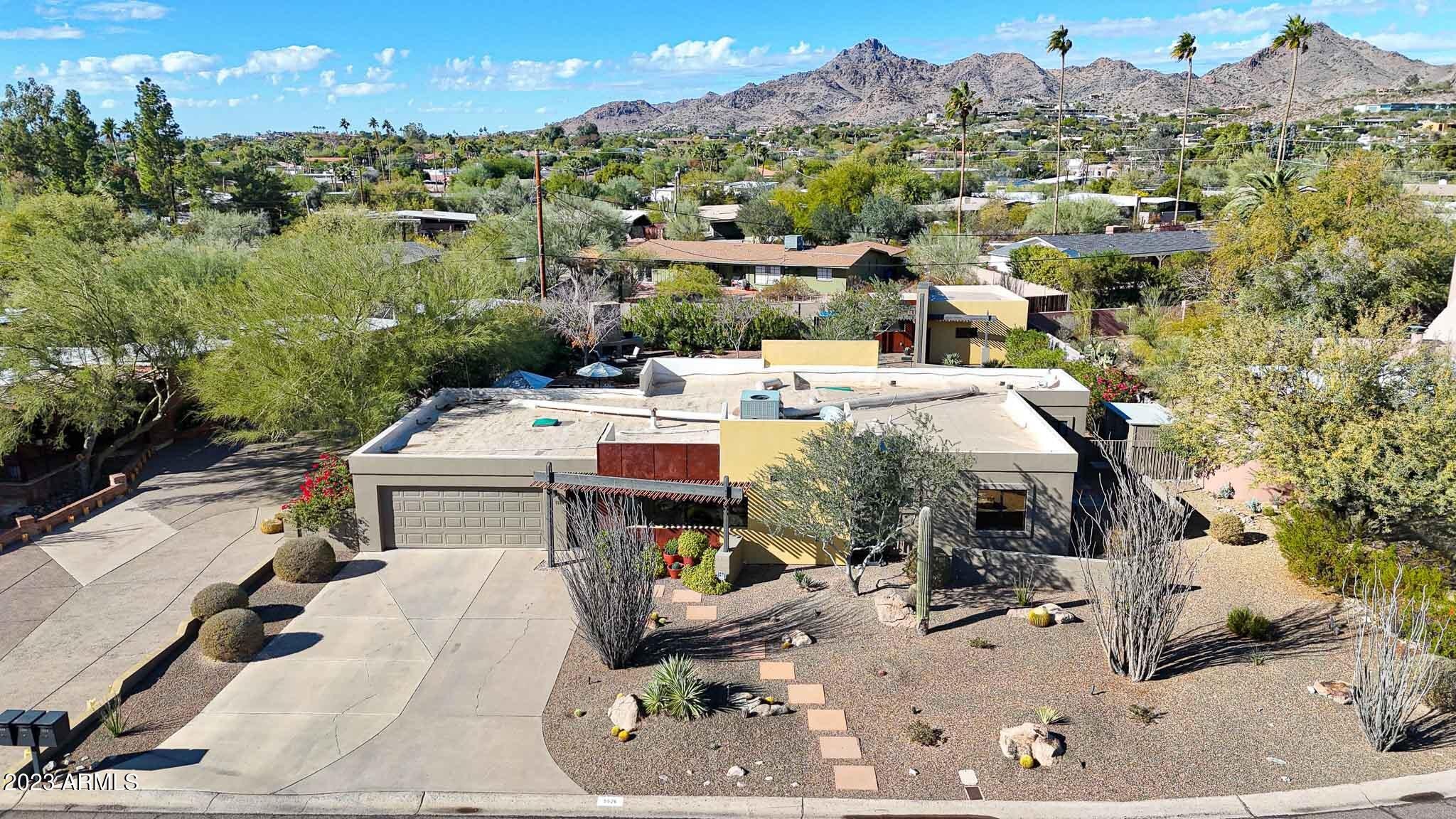 MARION ESTATES - Residential