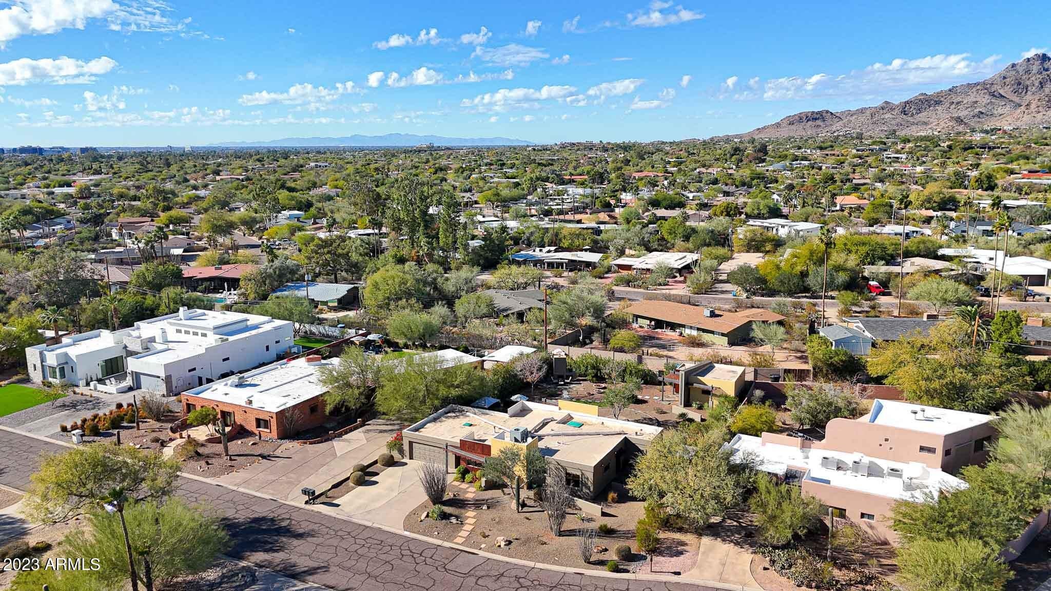 MARION ESTATES - Residential