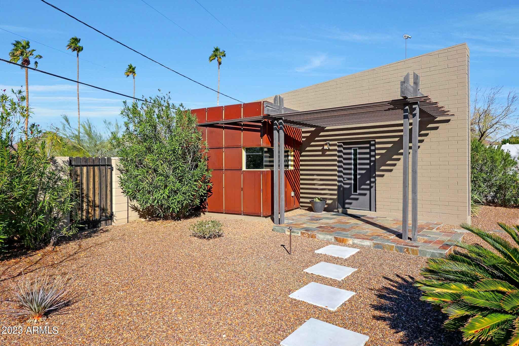 MARION ESTATES - Residential