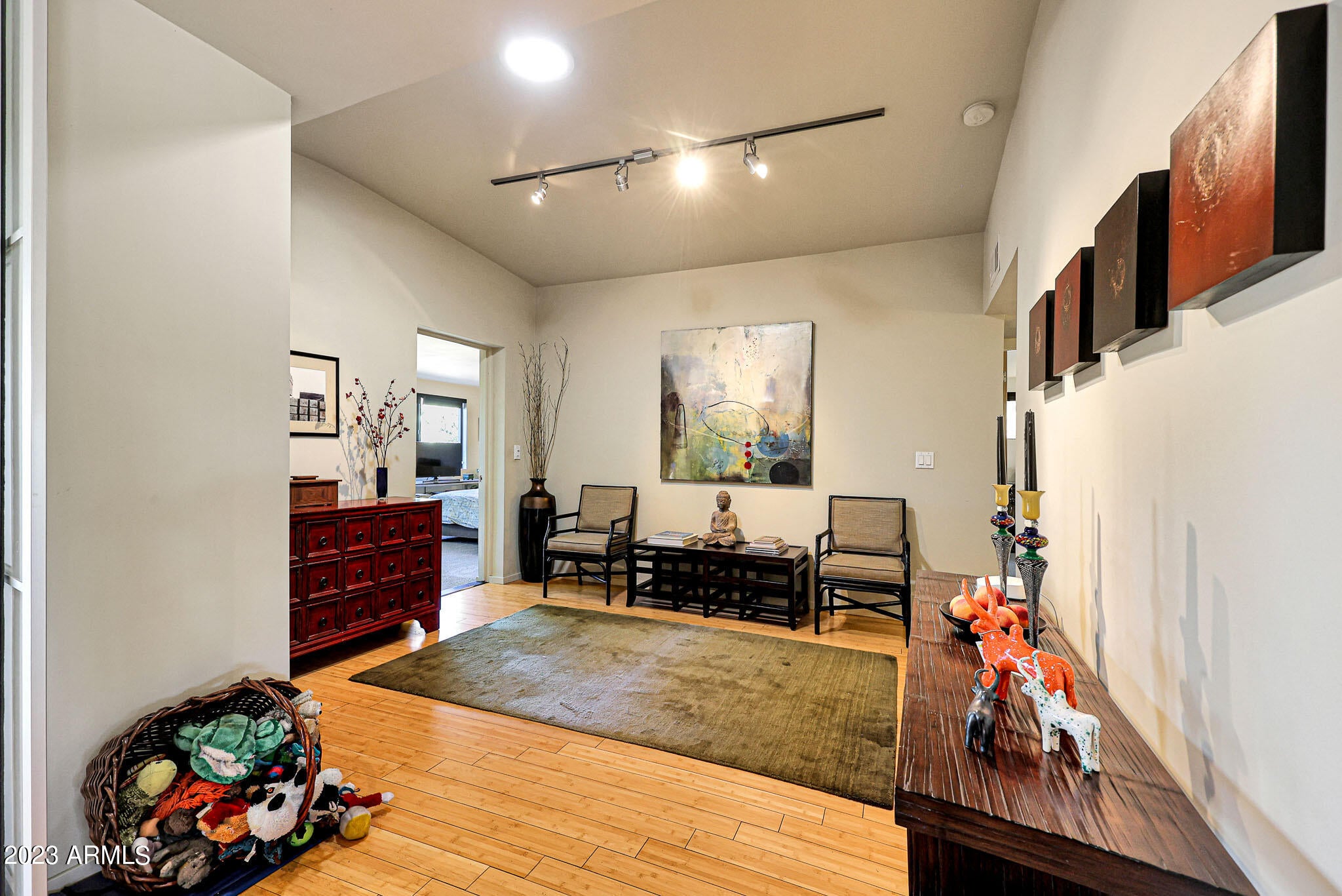 MARION ESTATES - Residential