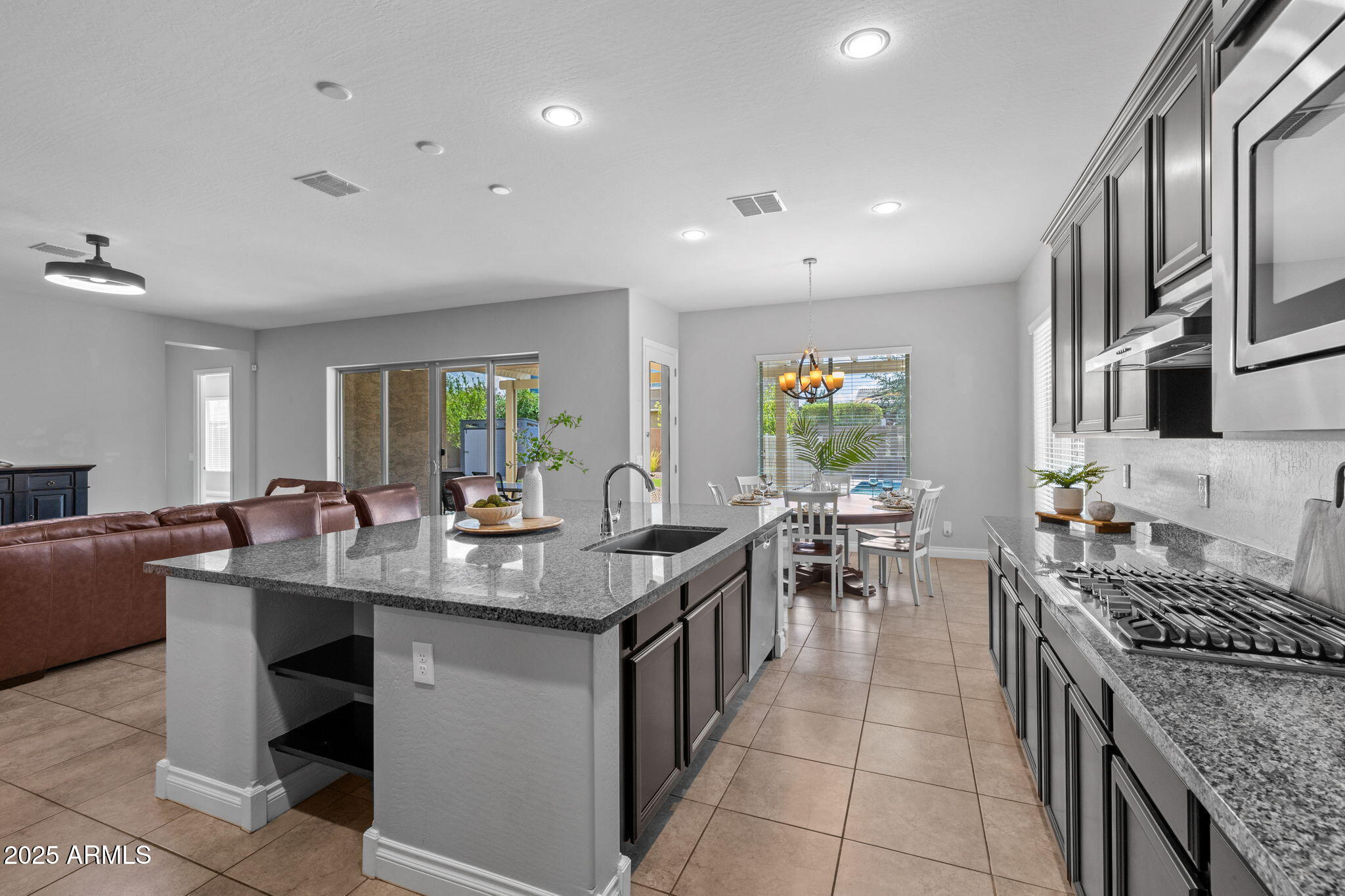 EASTMARK DU-7 SOUTH PARCEL 7-5 - Residential