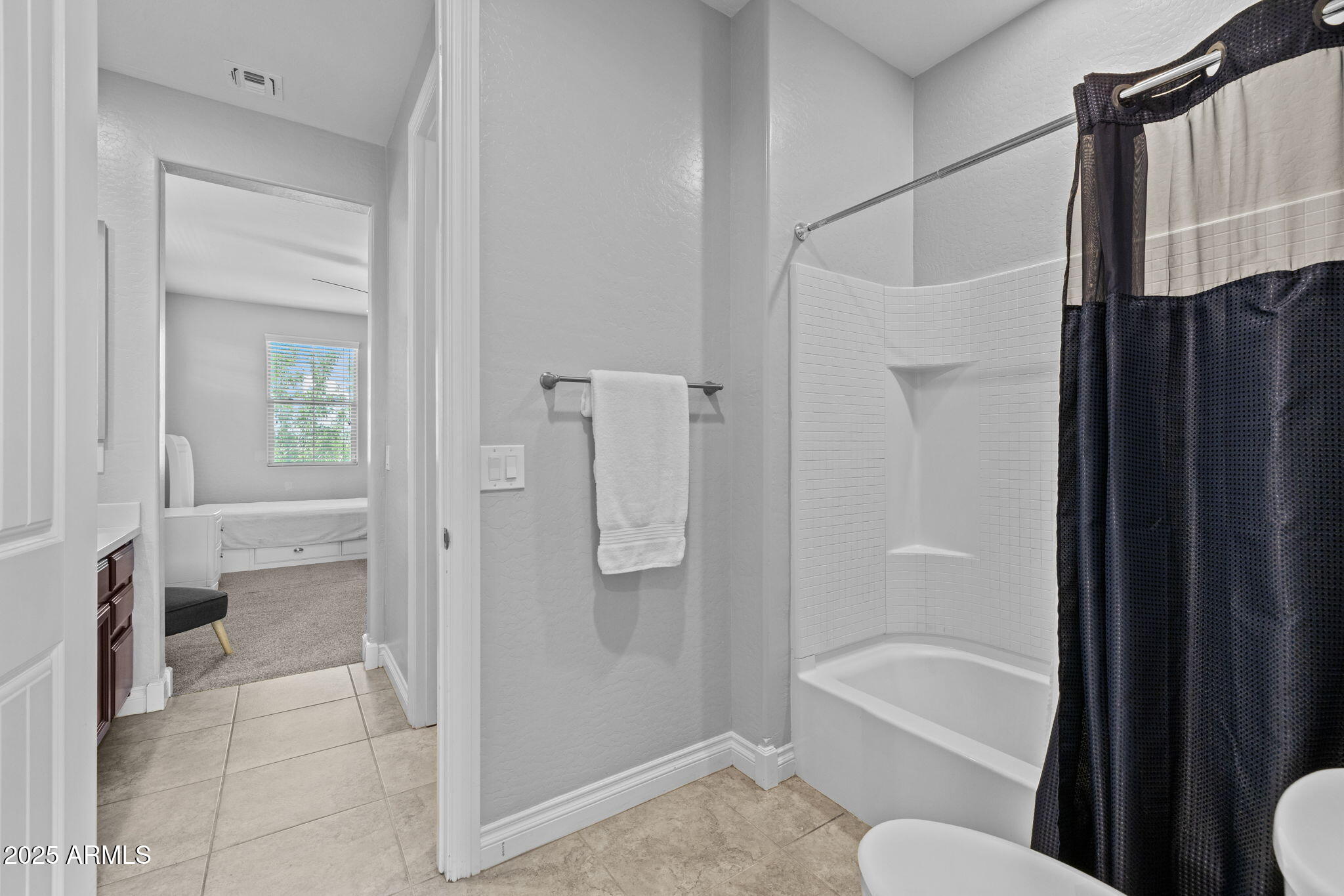 EASTMARK DU-7 SOUTH PARCEL 7-5 - Residential