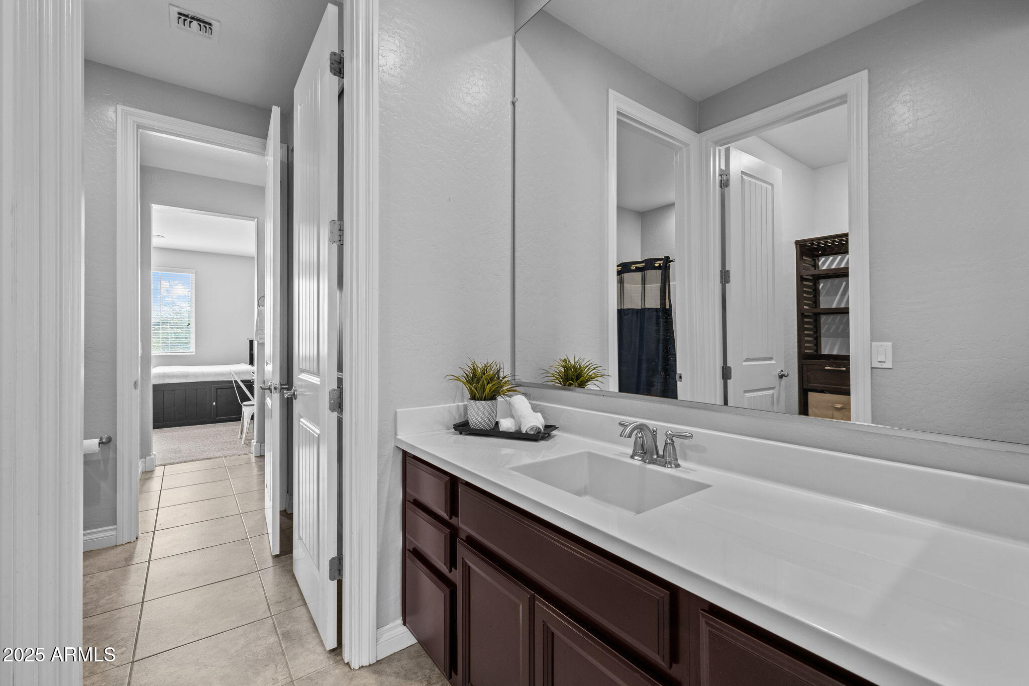 EASTMARK DU-7 SOUTH PARCEL 7-5 - Residential