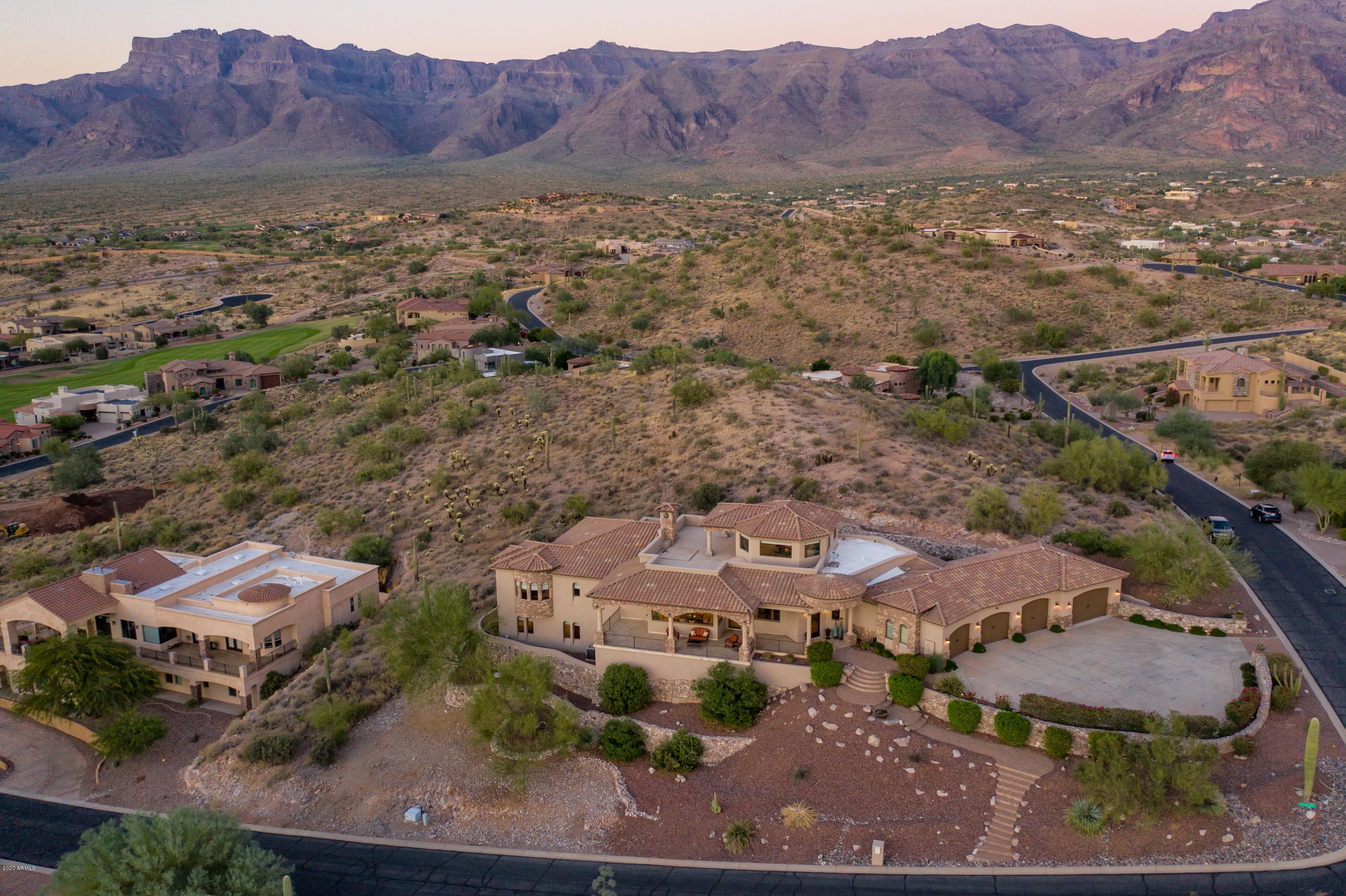 VISTA DEL CORAZON - Residential