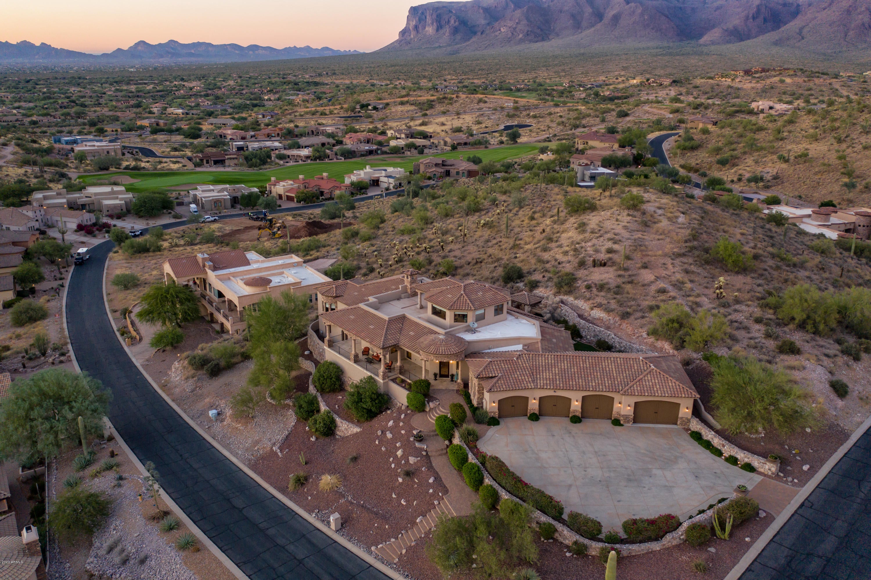 VISTA DEL CORAZON - Residential