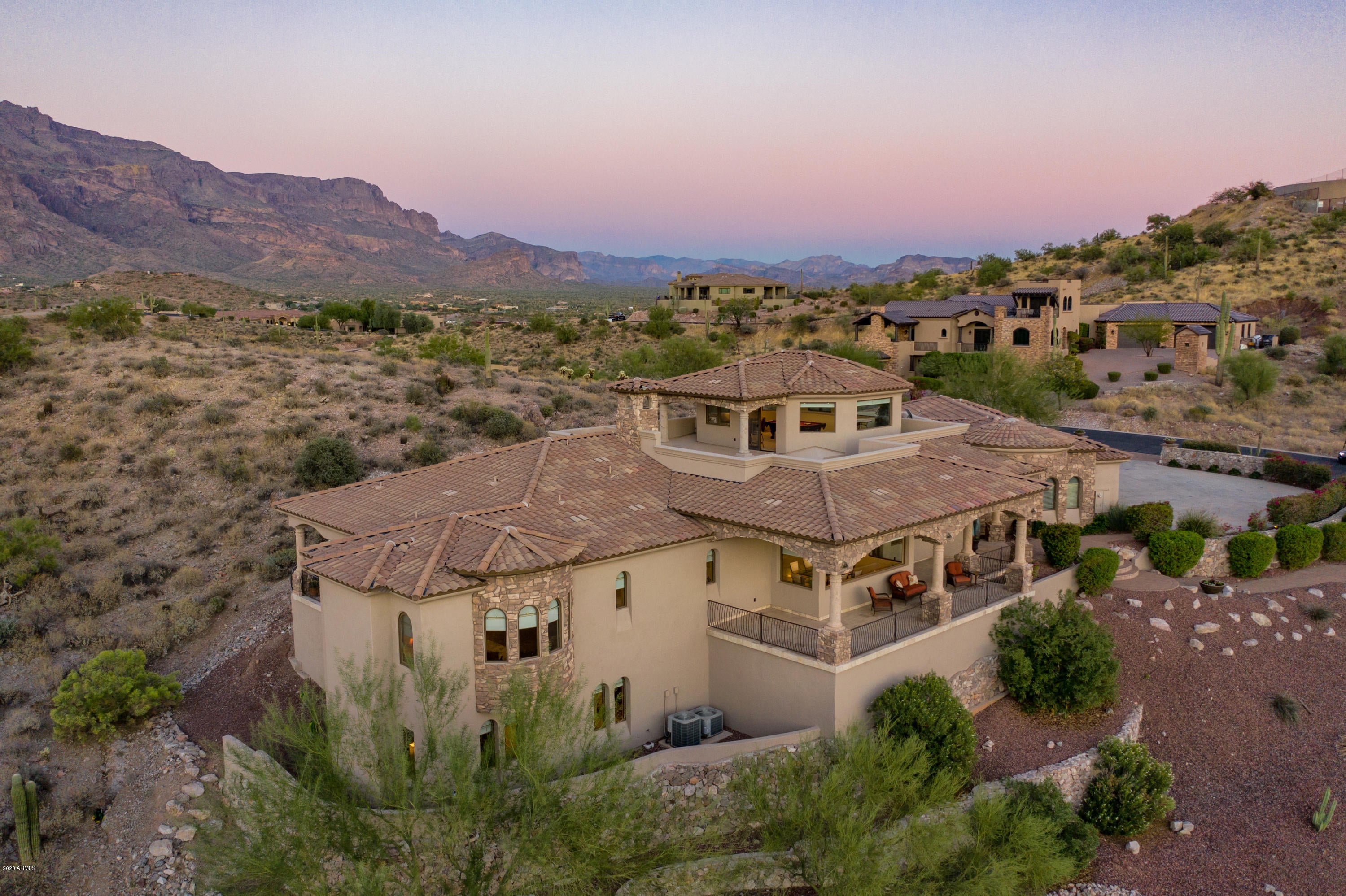 VISTA DEL CORAZON - Residential