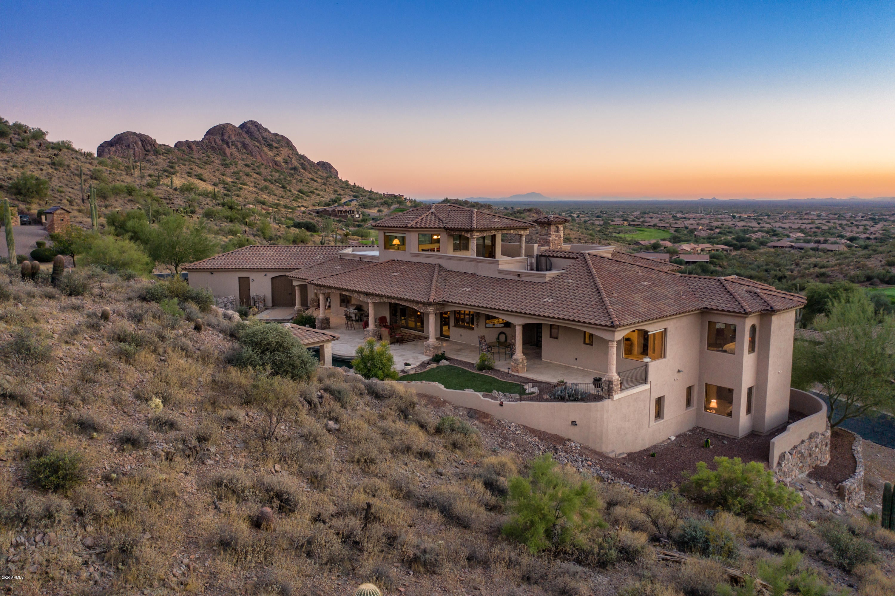 VISTA DEL CORAZON - Residential