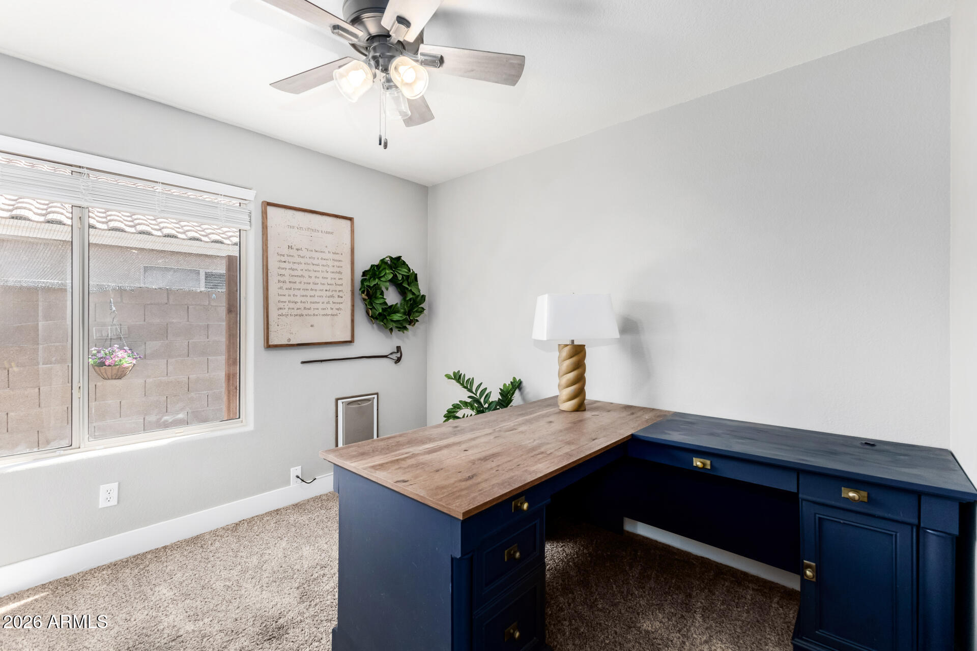 LAS BRISAS POINTE - Residential