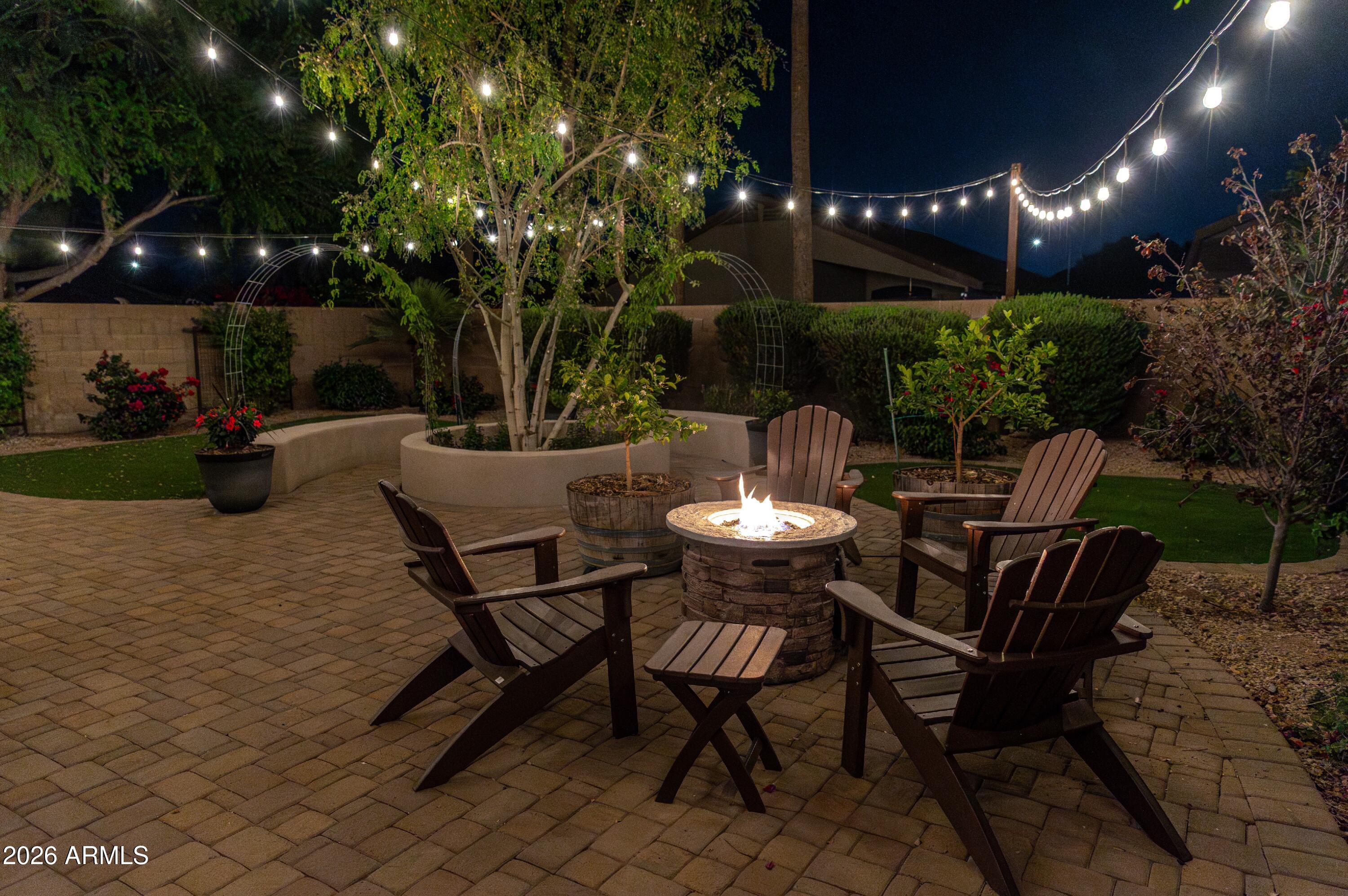 LAS BRISAS POINTE - Residential