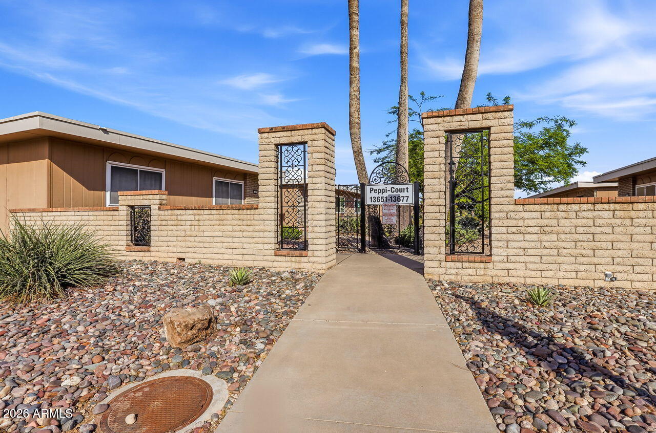 SUN CITY UNIT 17J - Residential