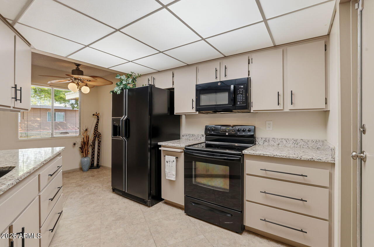 SUN CITY UNIT 17J - Residential