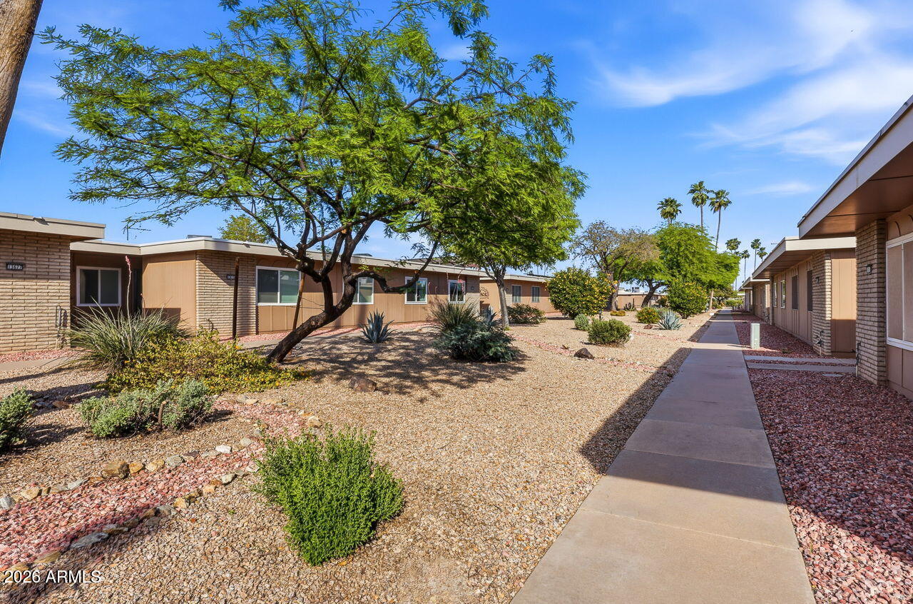 SUN CITY UNIT 17J - Residential