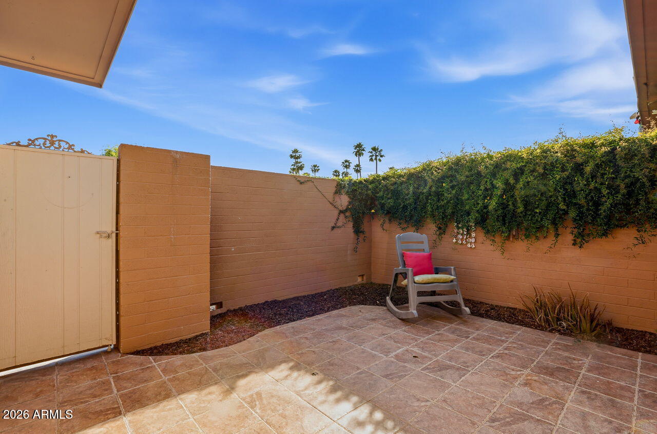 SUN CITY UNIT 17J - Residential