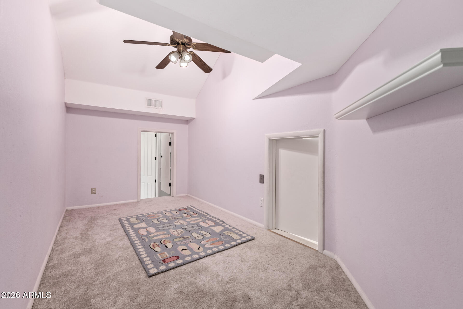 VILLAGE GROVE ESTATES LOT 1-36 TR A - Residential