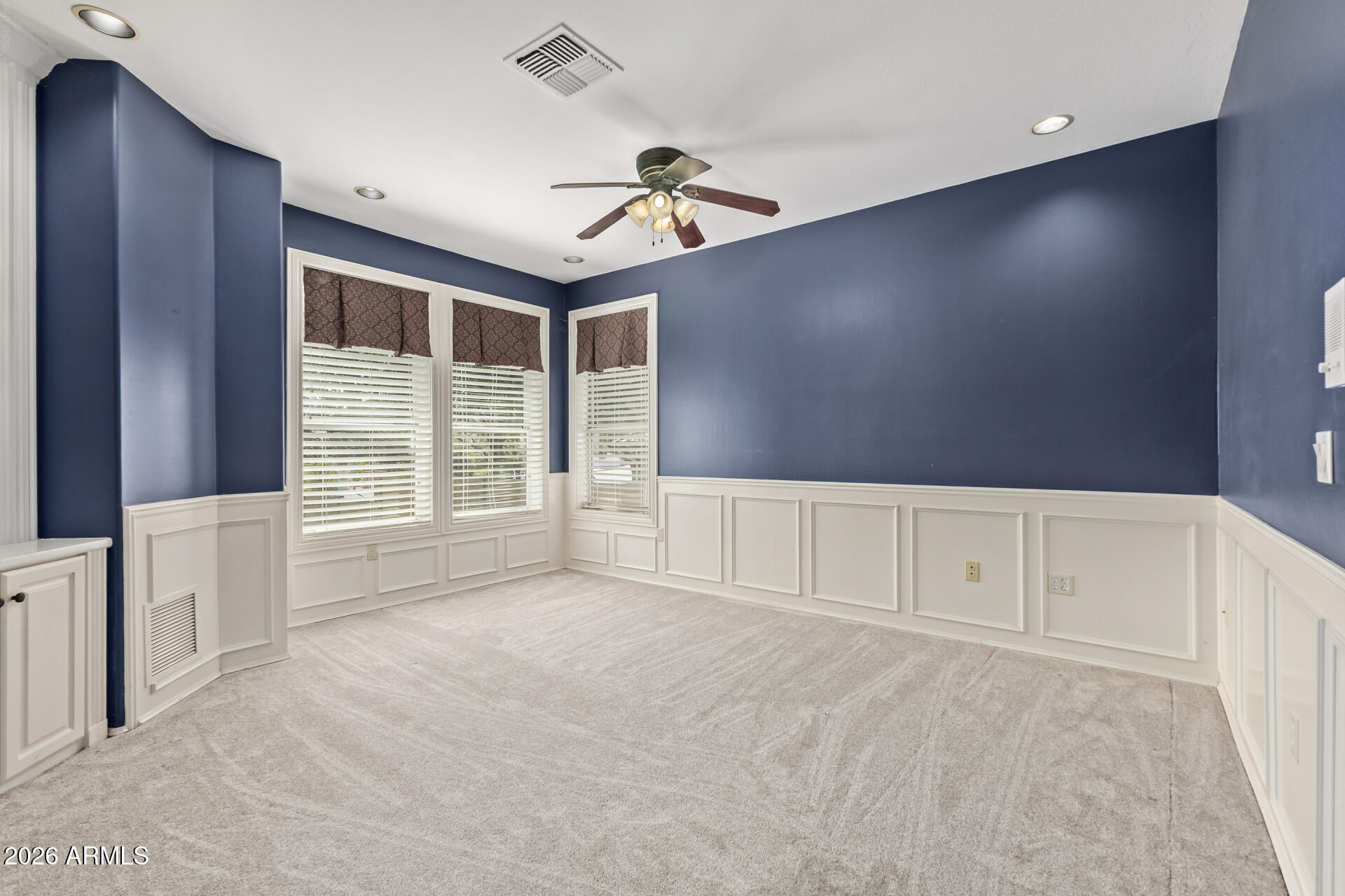 VILLAGE GROVE ESTATES LOT 1-36 TR A - Residential