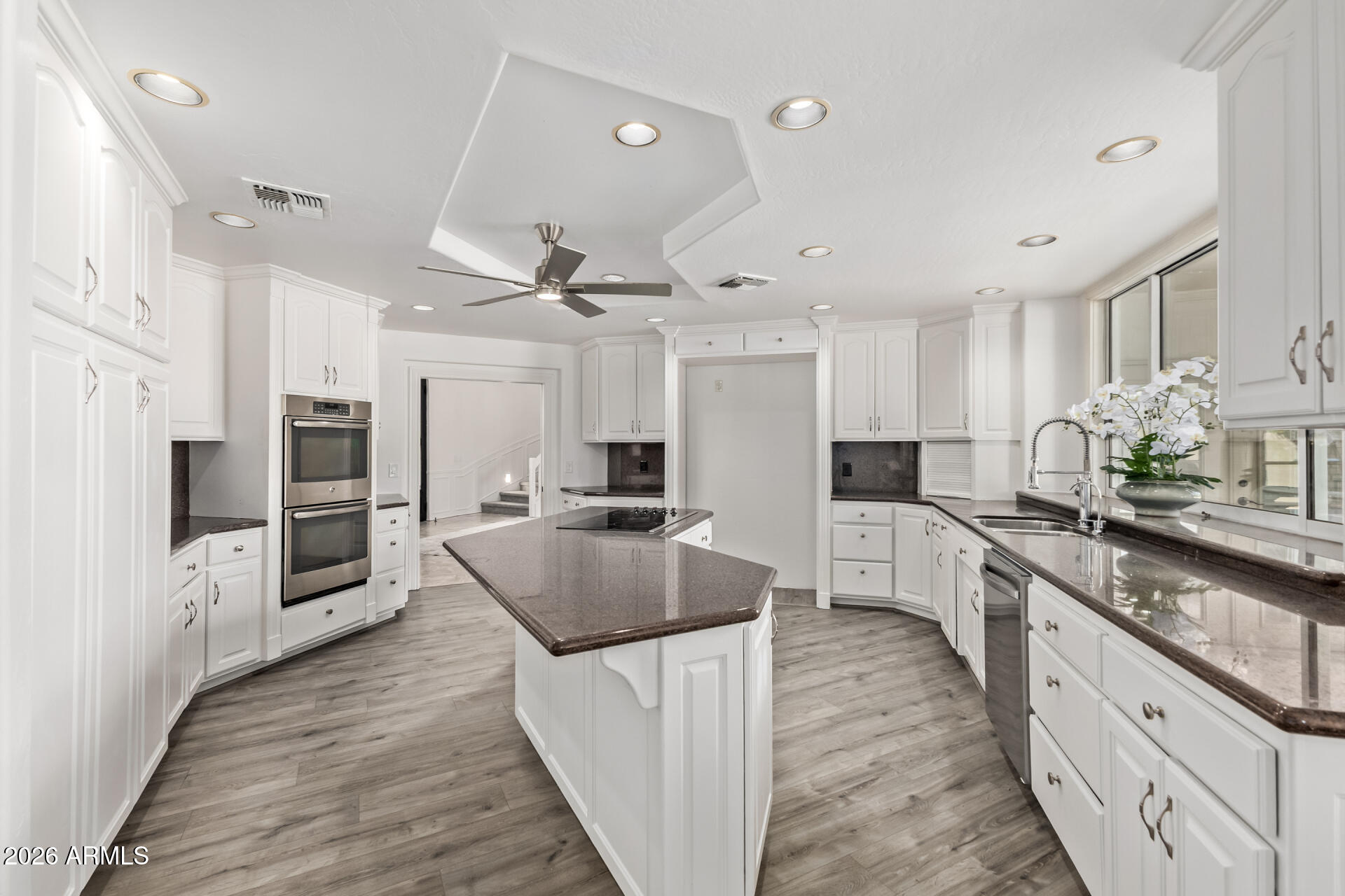 VILLAGE GROVE ESTATES LOT 1-36 TR A - Residential