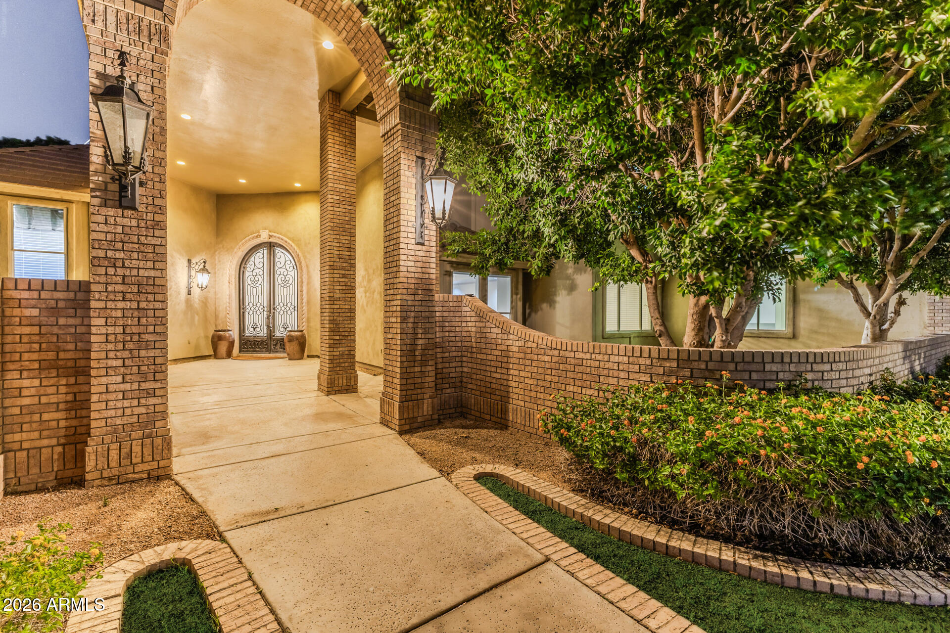 VILLAGE GROVE ESTATES LOT 1-36 TR A - Residential