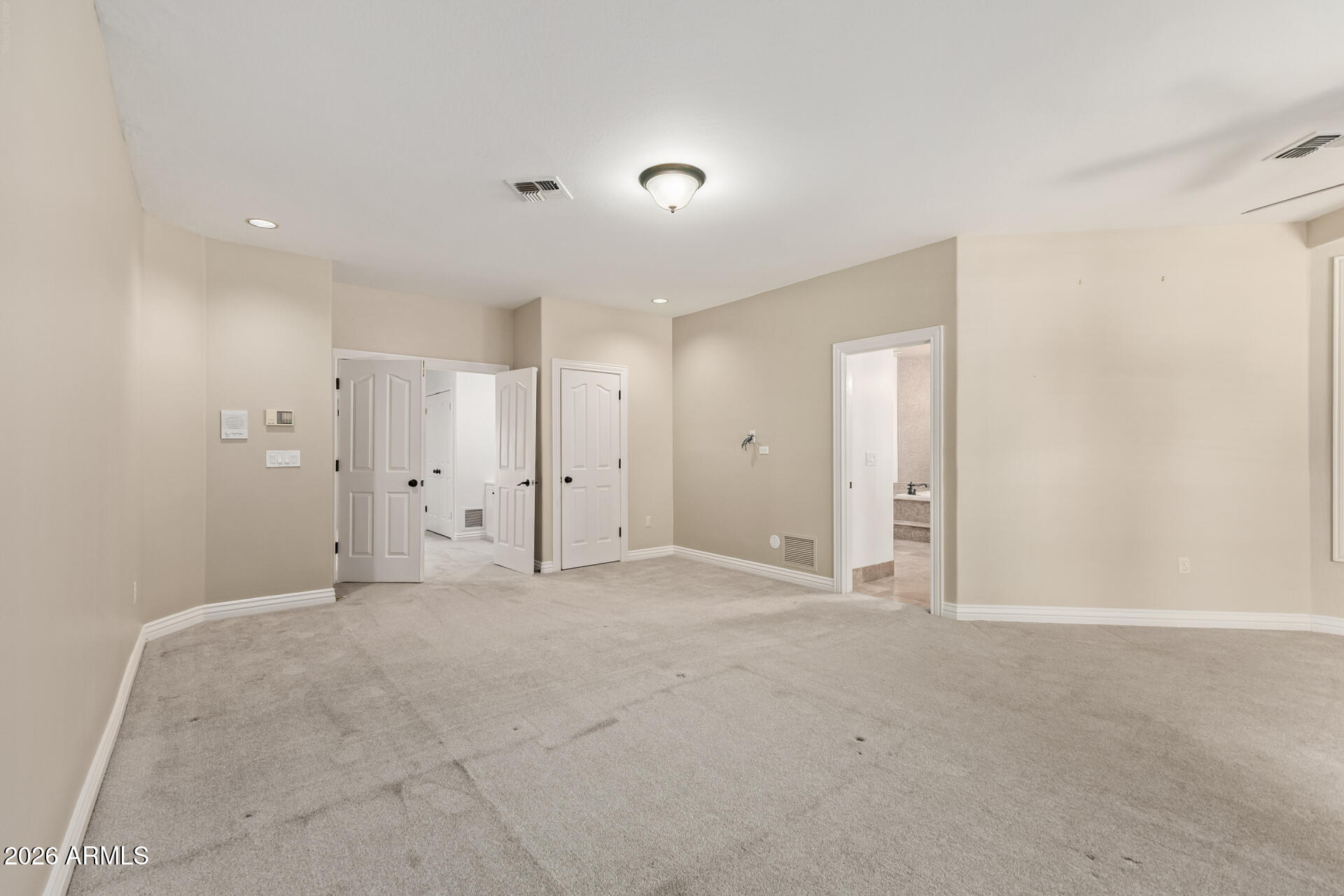 VILLAGE GROVE ESTATES LOT 1-36 TR A - Residential