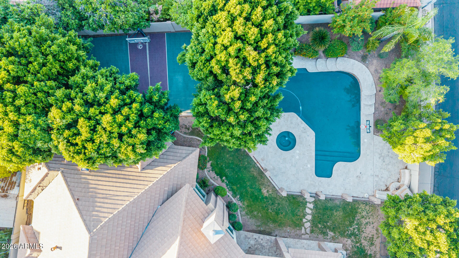 VILLAGE GROVE ESTATES LOT 1-36 TR A - Residential