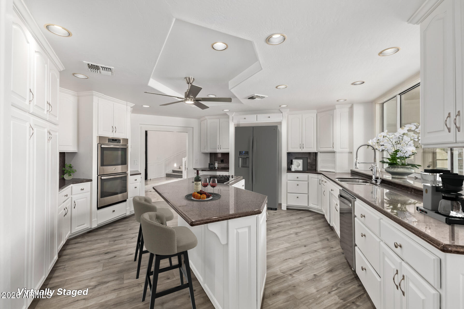 VILLAGE GROVE ESTATES LOT 1-36 TR A - Residential