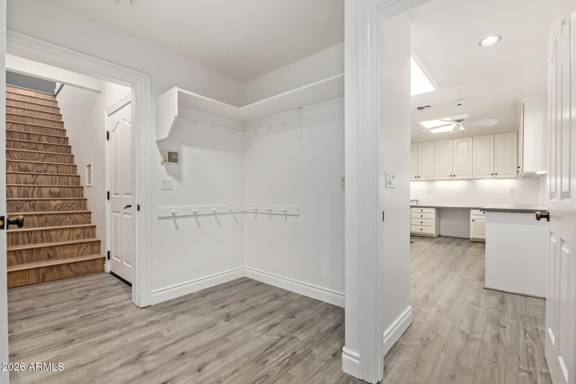 VILLAGE GROVE ESTATES LOT 1-36 TR A - Residential