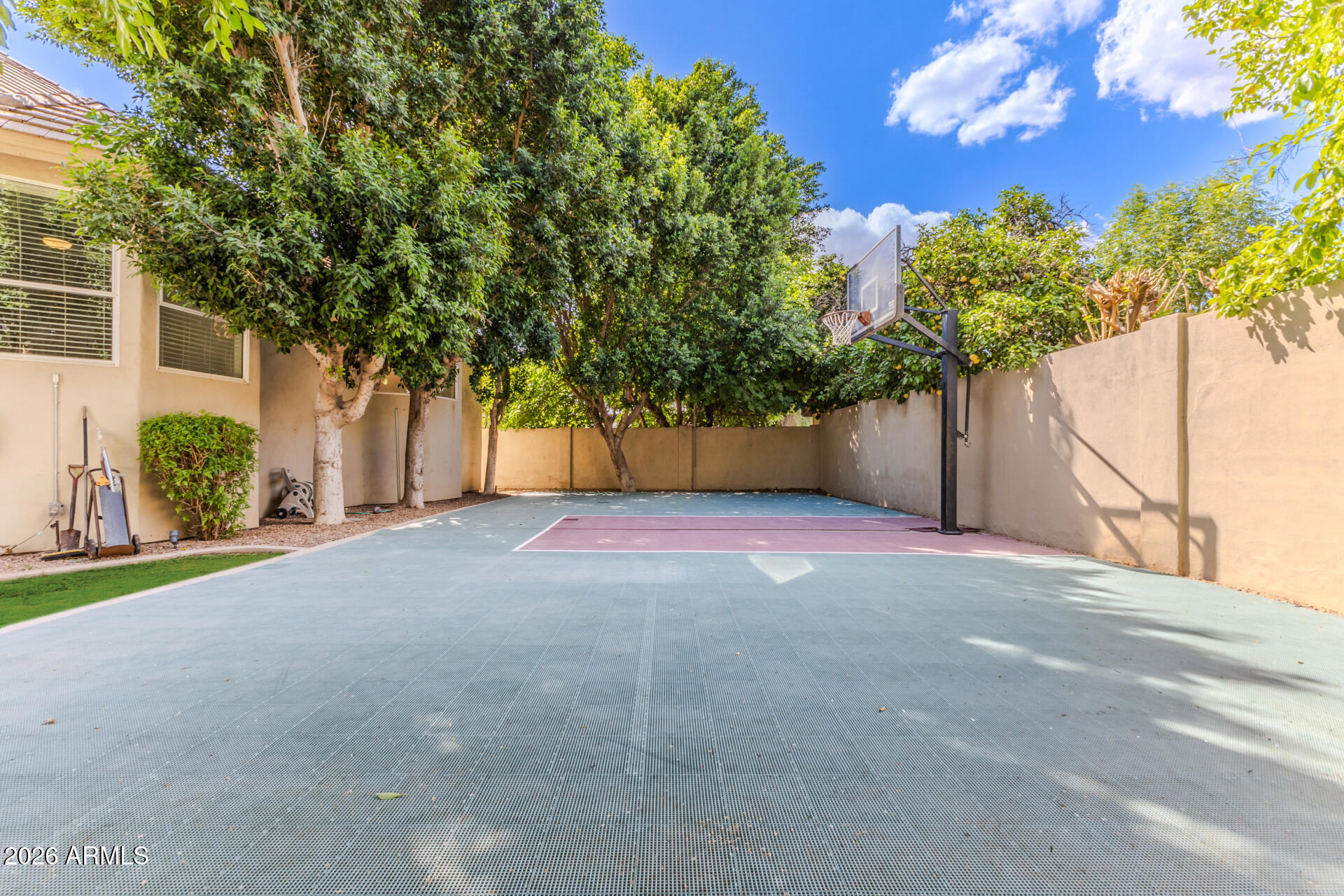VILLAGE GROVE ESTATES LOT 1-36 TR A - Residential