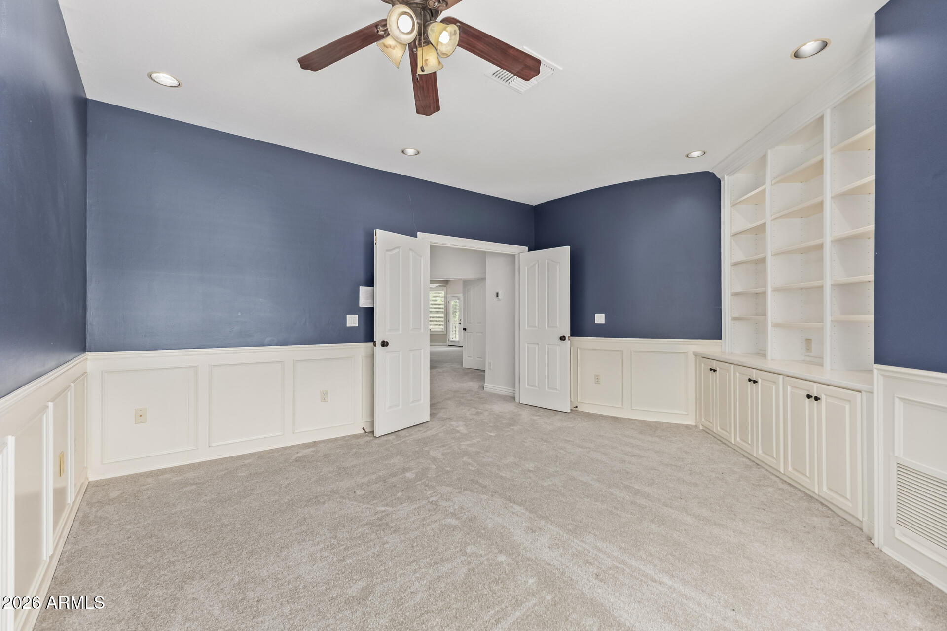 VILLAGE GROVE ESTATES LOT 1-36 TR A - Residential