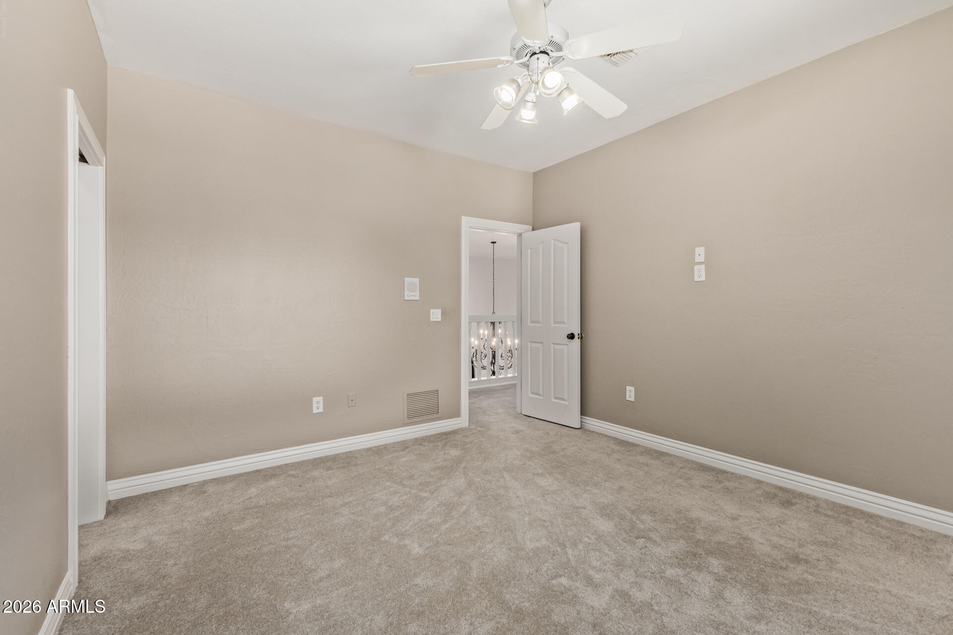 VILLAGE GROVE ESTATES LOT 1-36 TR A - Residential