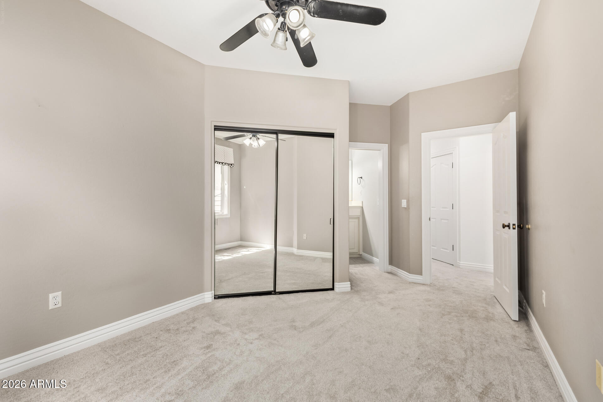 VILLAGE GROVE ESTATES LOT 1-36 TR A - Residential