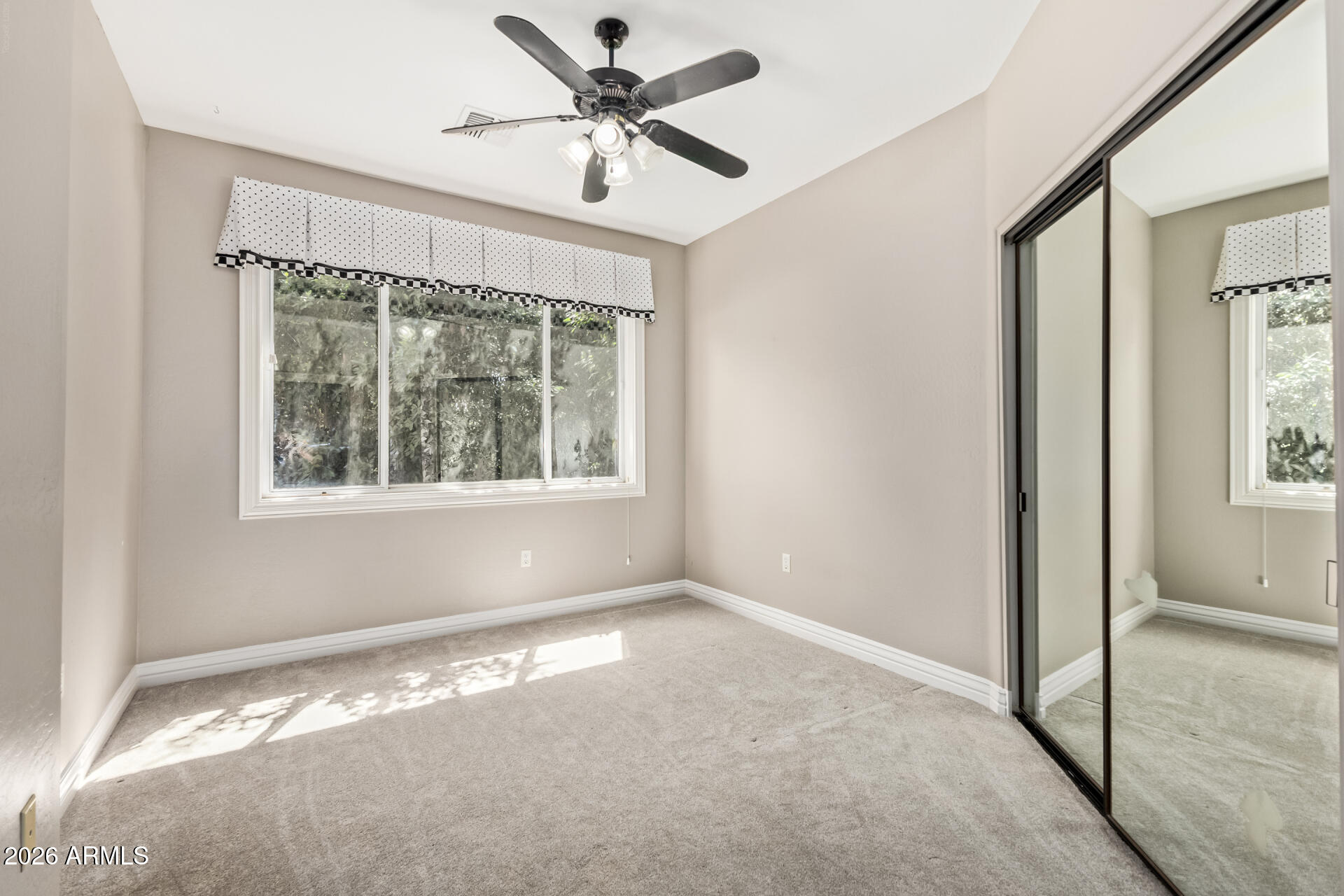 VILLAGE GROVE ESTATES LOT 1-36 TR A - Residential
