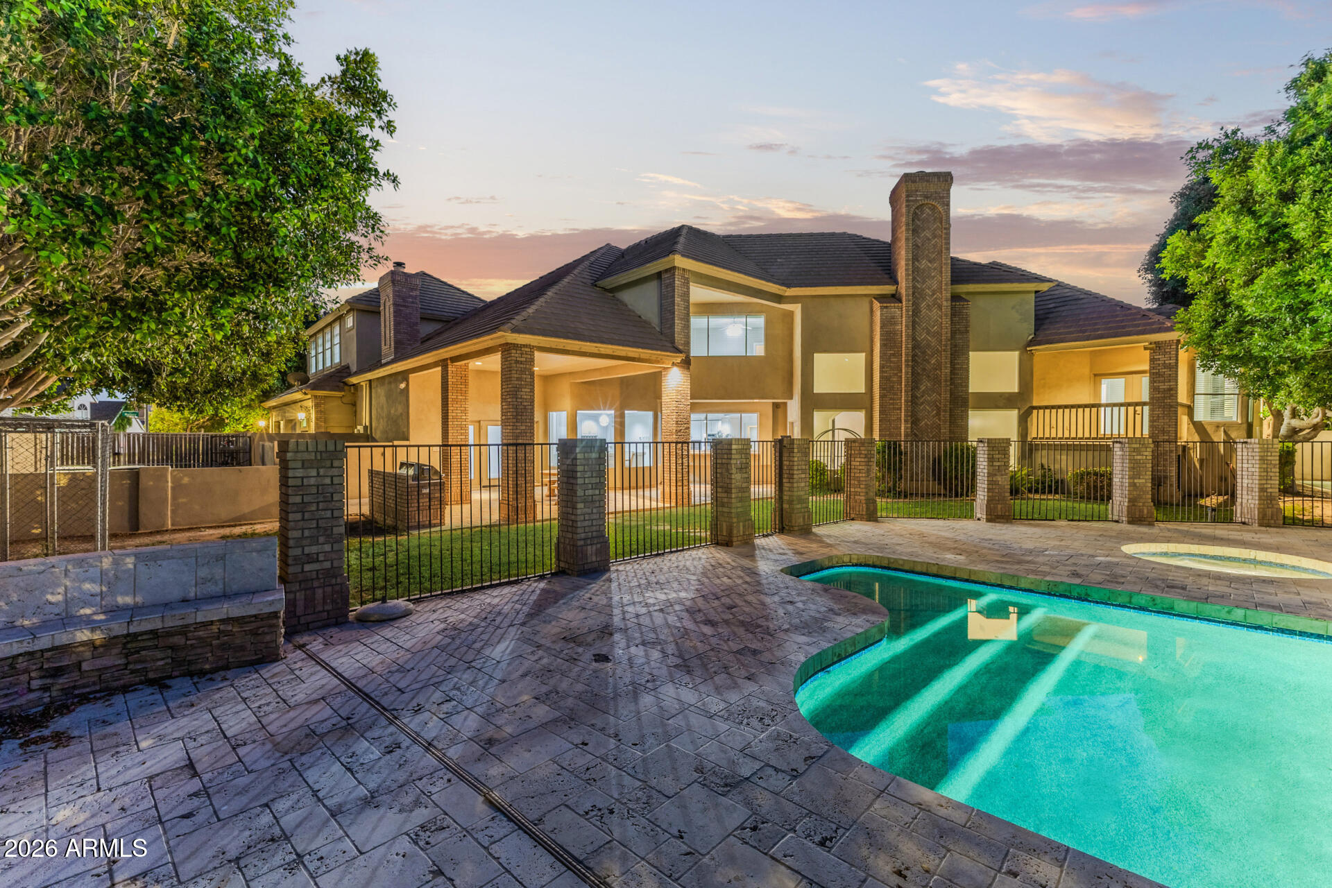 VILLAGE GROVE ESTATES LOT 1-36 TR A - Residential