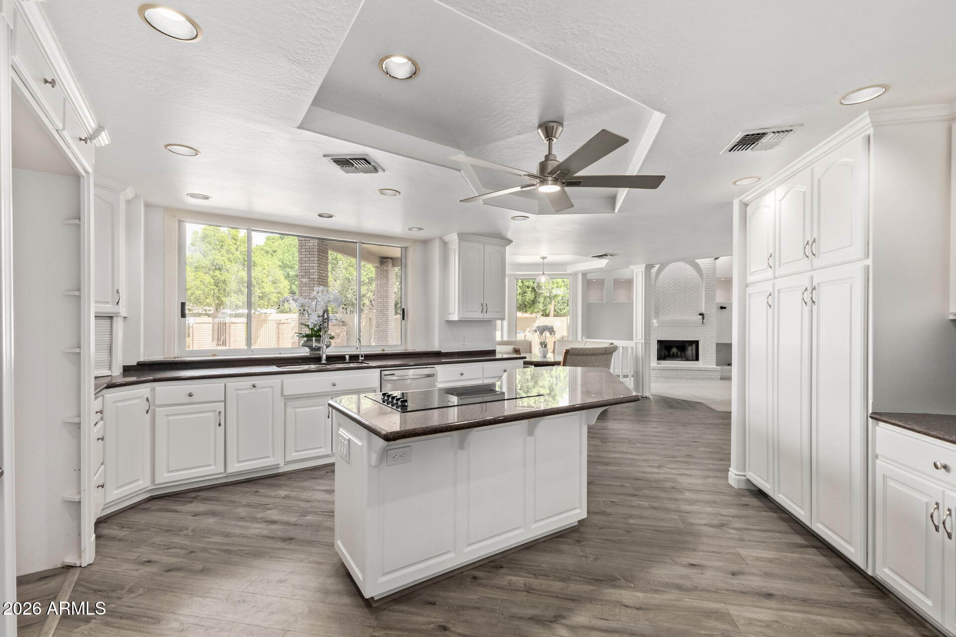 VILLAGE GROVE ESTATES LOT 1-36 TR A - Residential
