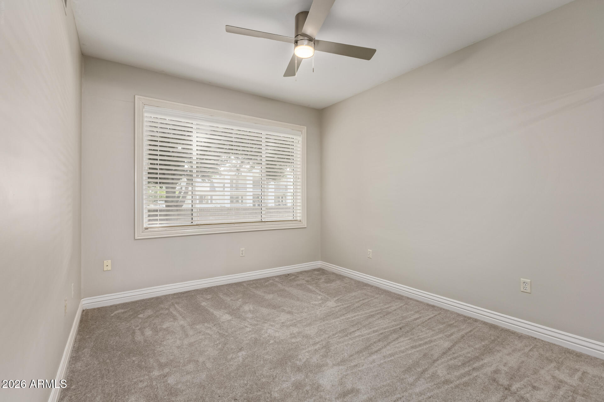 VILLAGE GROVE ESTATES LOT 1-36 TR A - Residential