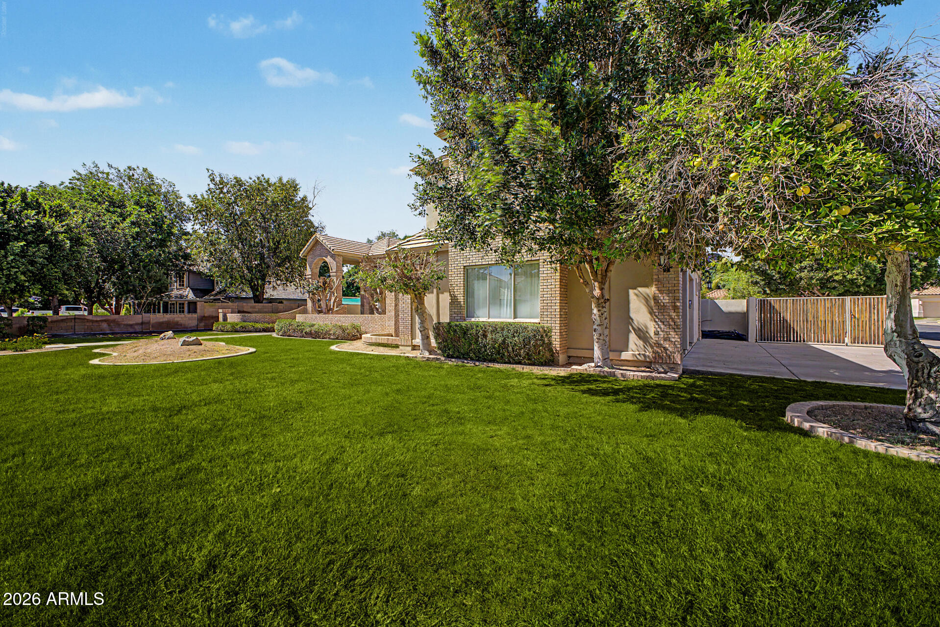 VILLAGE GROVE ESTATES LOT 1-36 TR A - Residential