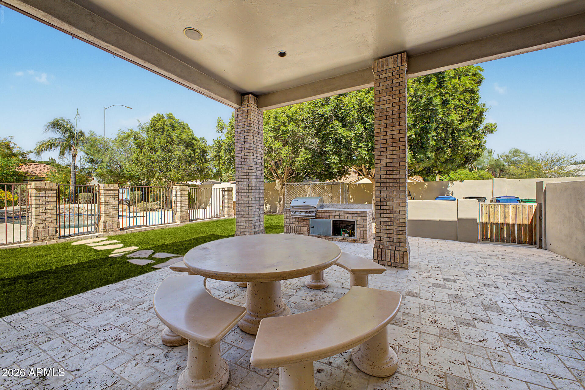 VILLAGE GROVE ESTATES LOT 1-36 TR A - Residential