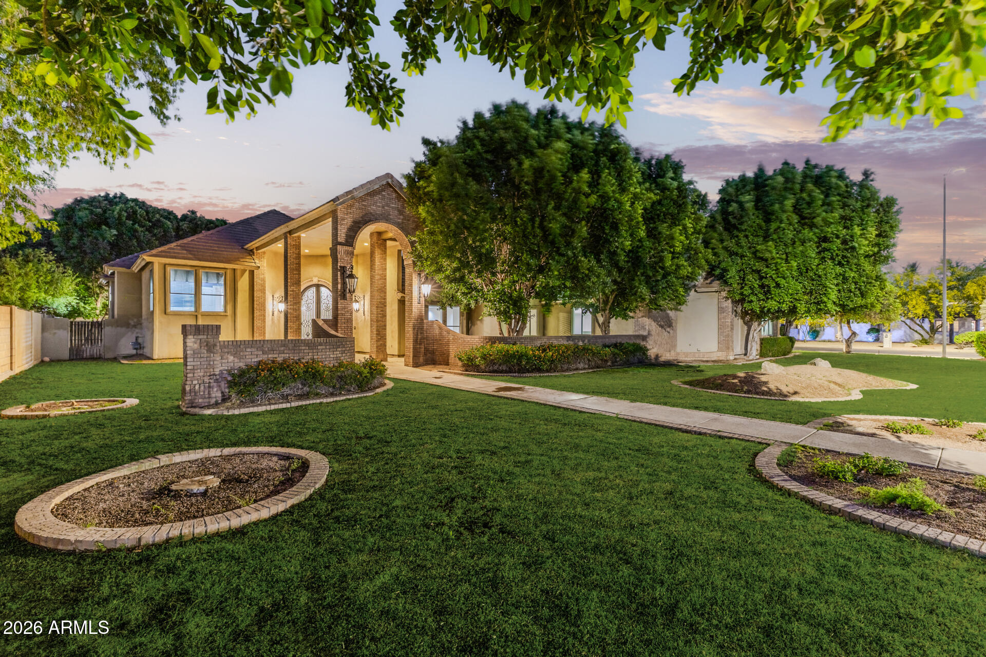 VILLAGE GROVE ESTATES LOT 1-36 TR A - Residential