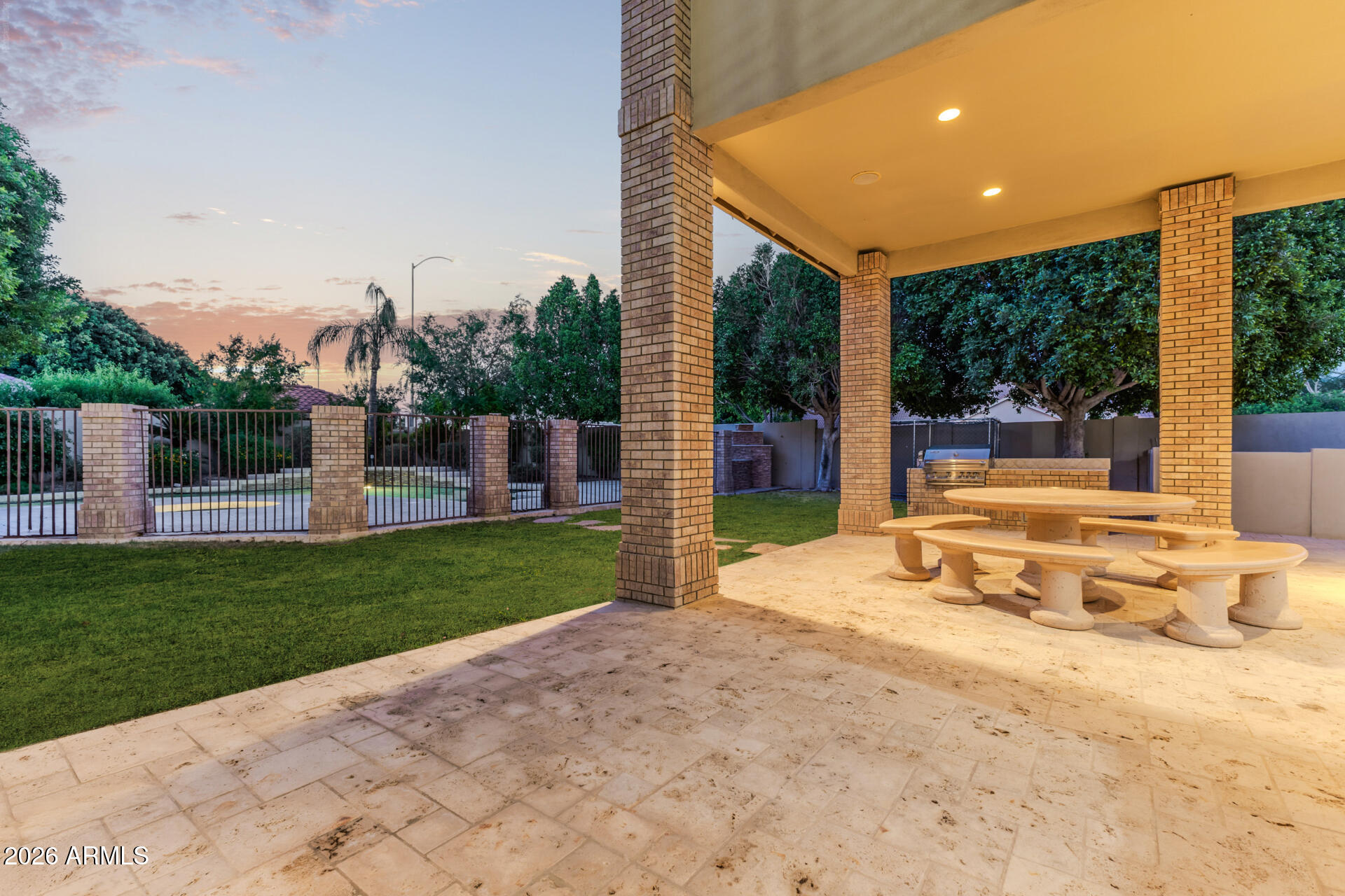 VILLAGE GROVE ESTATES LOT 1-36 TR A - Residential