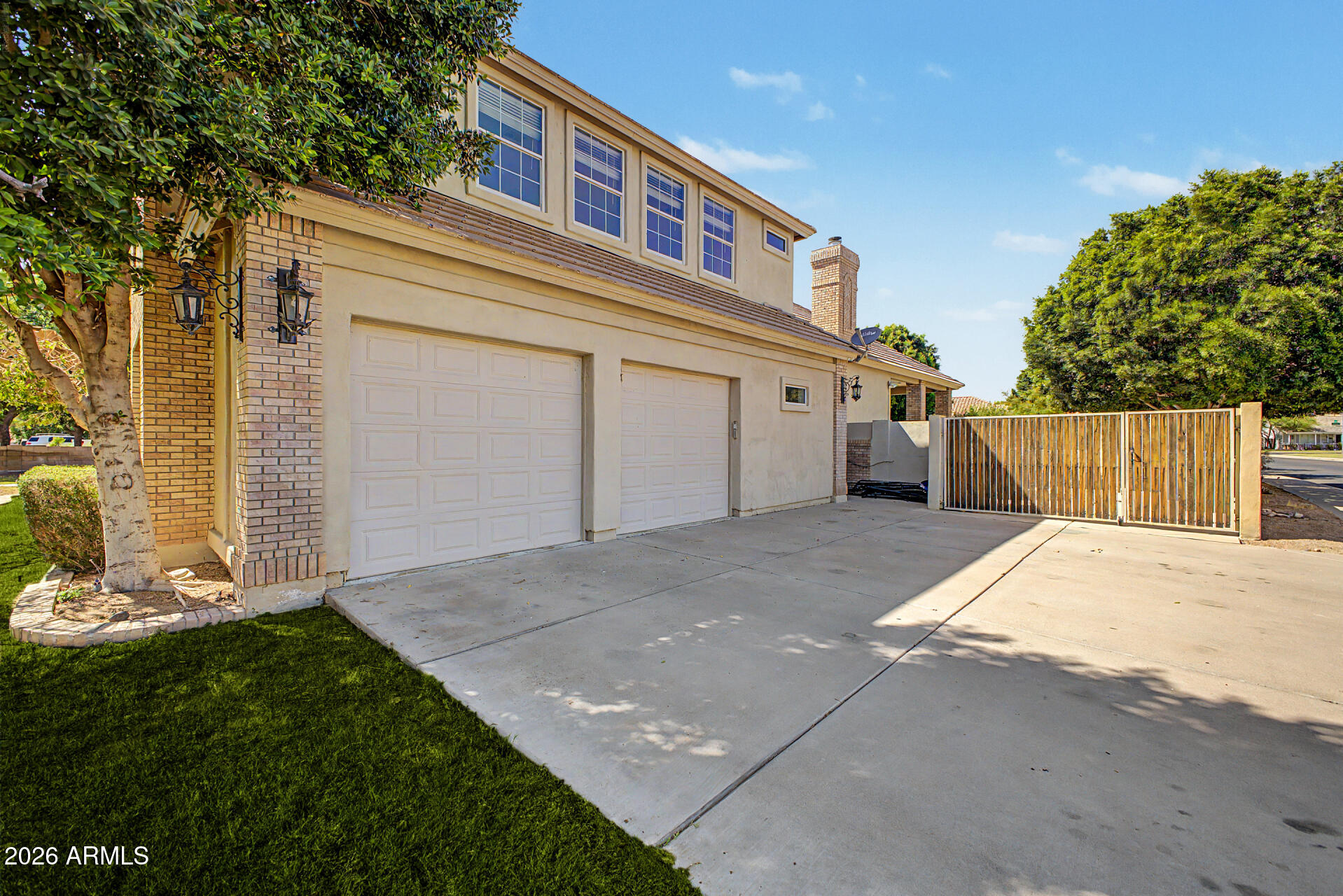 VILLAGE GROVE ESTATES LOT 1-36 TR A - Residential