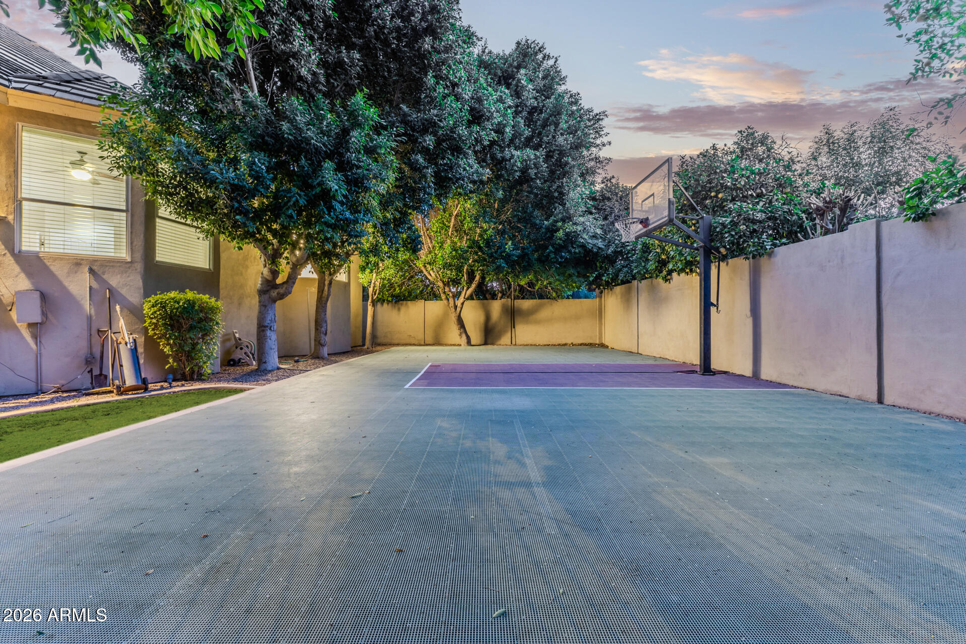VILLAGE GROVE ESTATES LOT 1-36 TR A - Residential