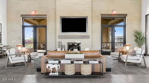 Ellsworth Ranch Voyage - Residential