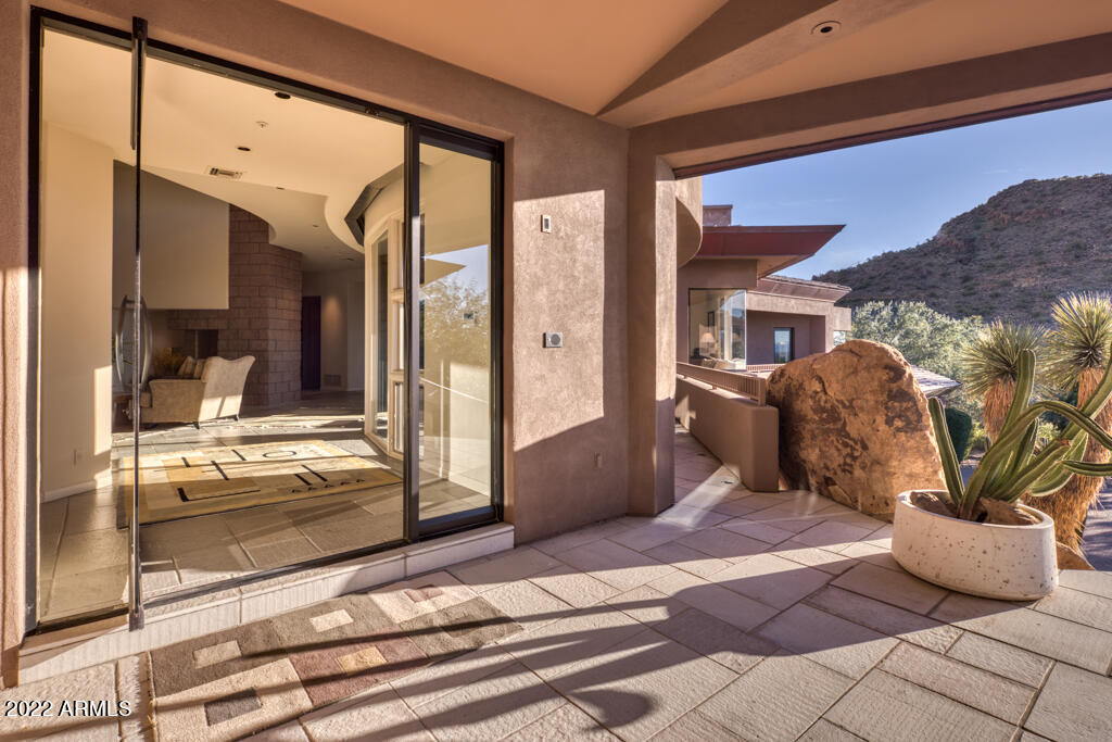 ESTANCIA - Residential